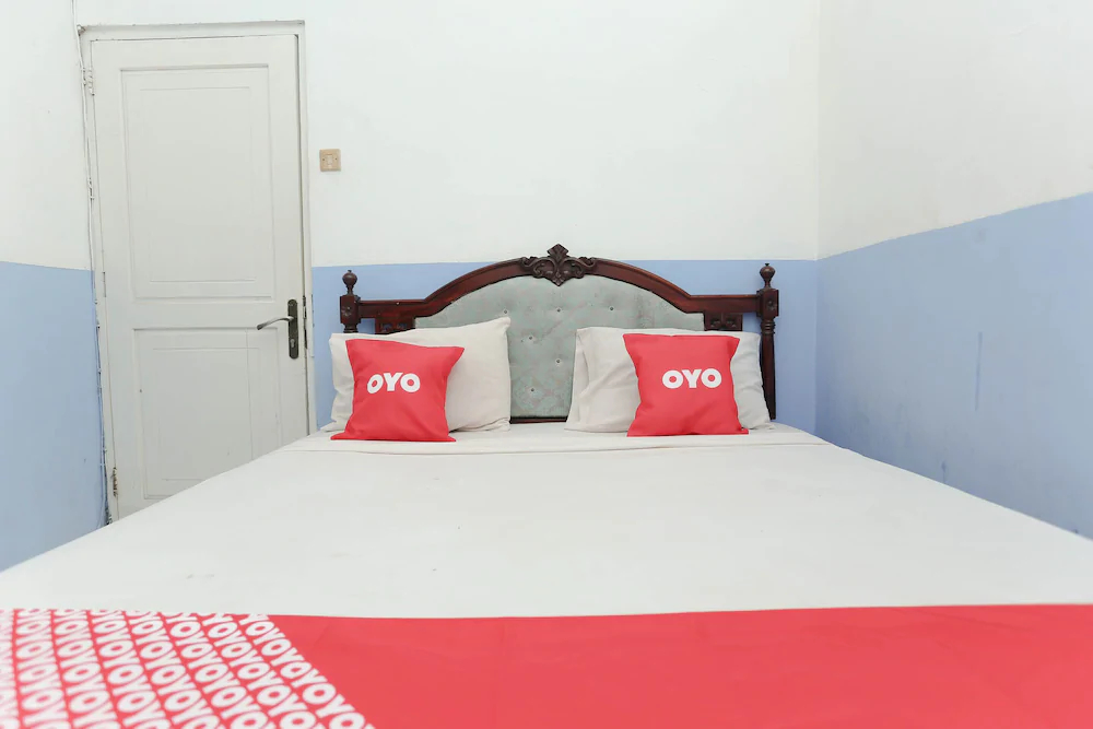 Hotel Kharisma by OYO Rooms