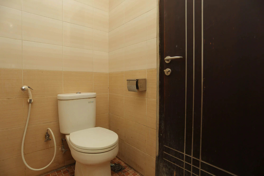 Hotel Sembilan Sembilan by OYO Rooms