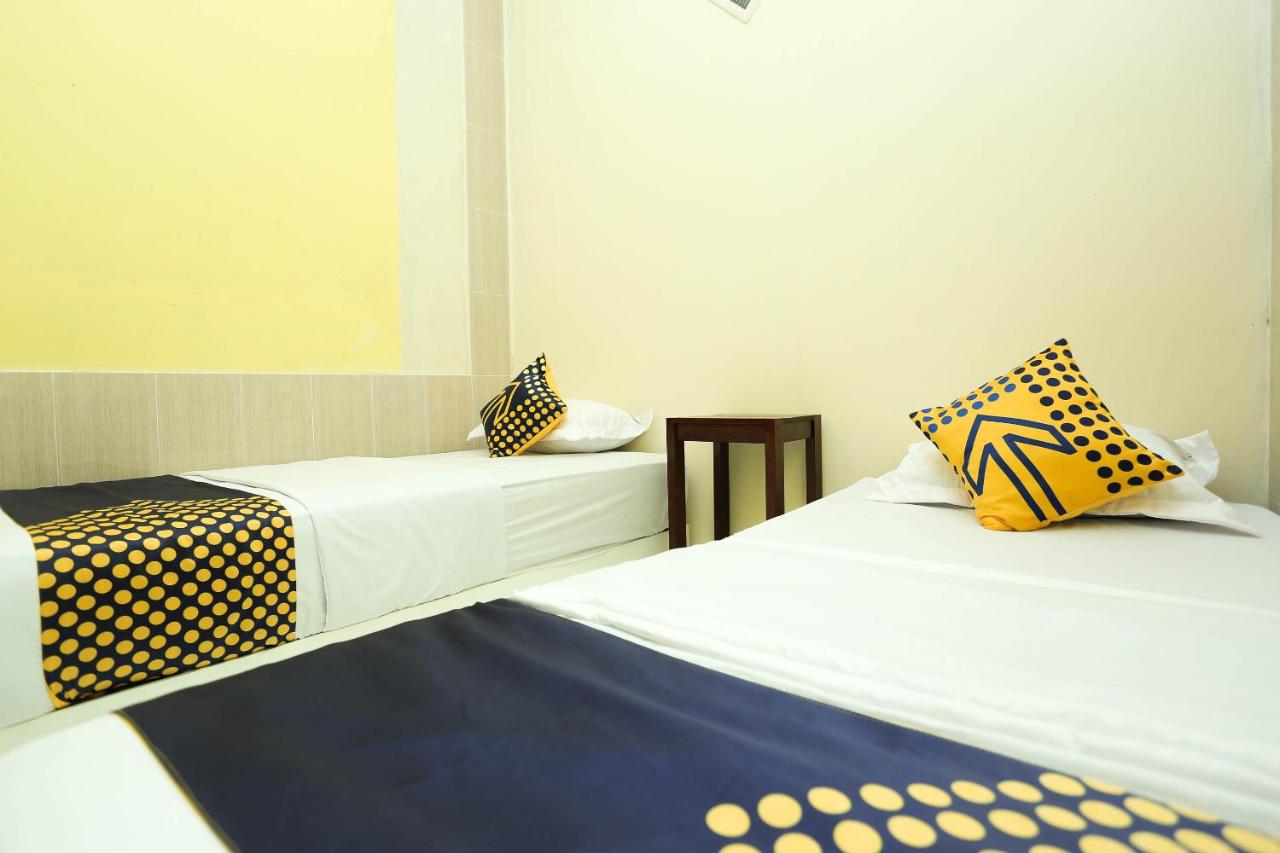 Pondok Bunda Syariah by OYO Rooms