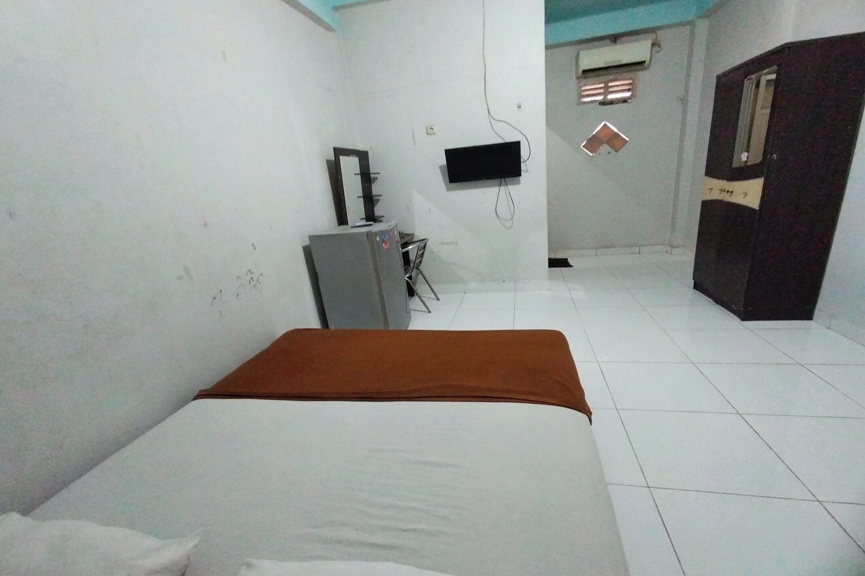 SPOT ON 92890 Losmen Bahalap Syariah Marabahan