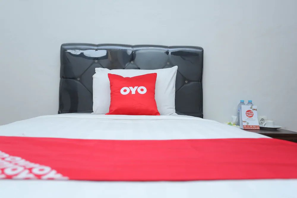 Tiara Guest House by OYO Rooms