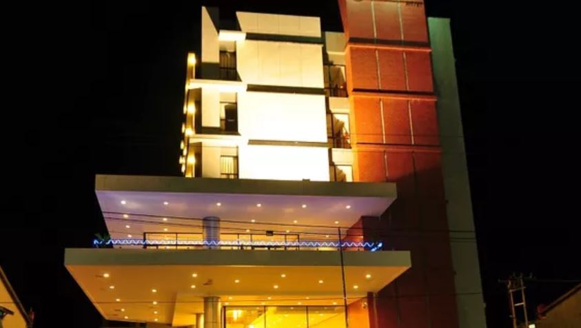 Aston Ketapang City Hotel