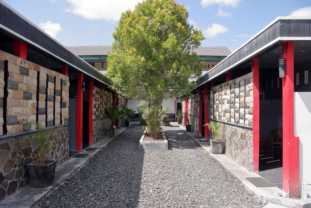 Wisma Malawen by OYO Rooms