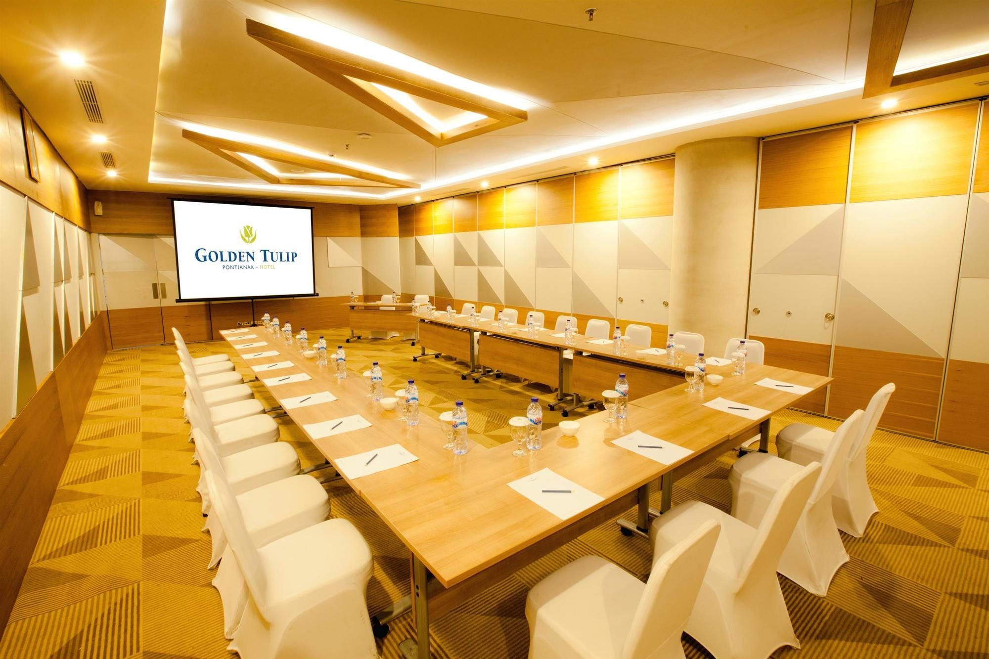 Golden Tulip Pontianak