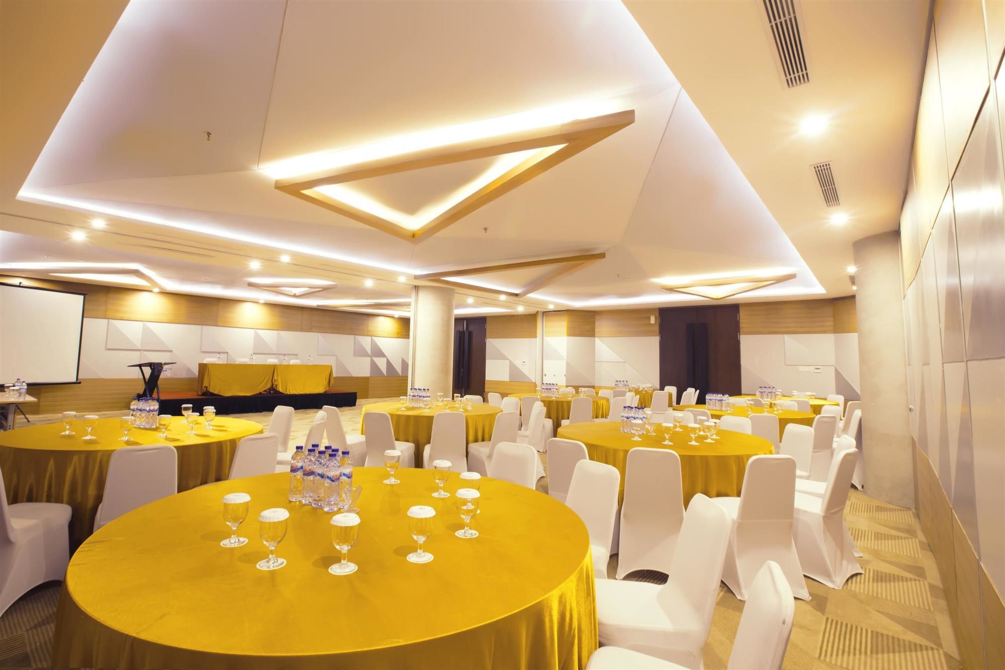 Golden Tulip Pontianak