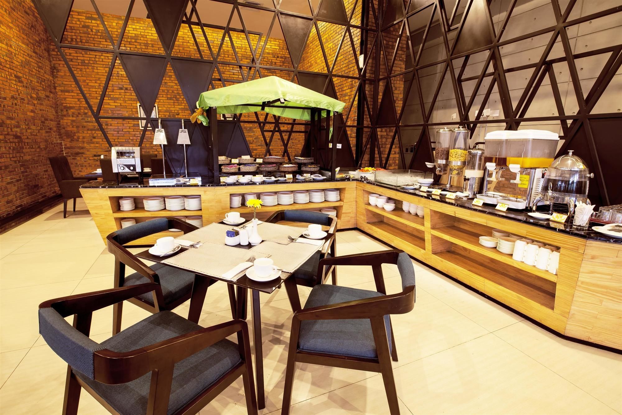 Golden Tulip Pontianak