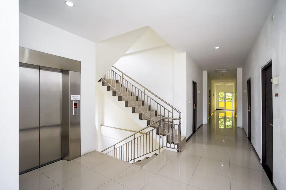 Des Guest House by Oyo Rooms