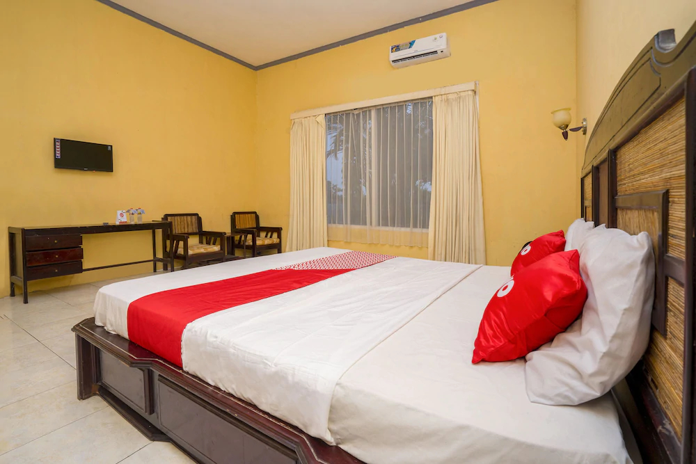 Hotel Pelangi Harapan by OYO Rooms