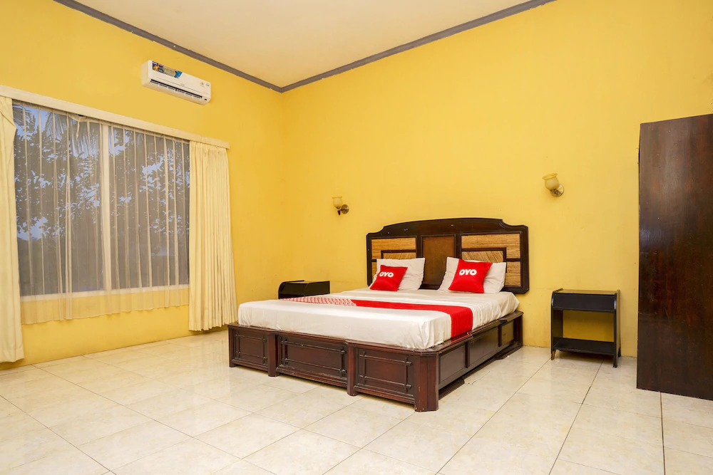 Hotel Pelangi Harapan by OYO Rooms