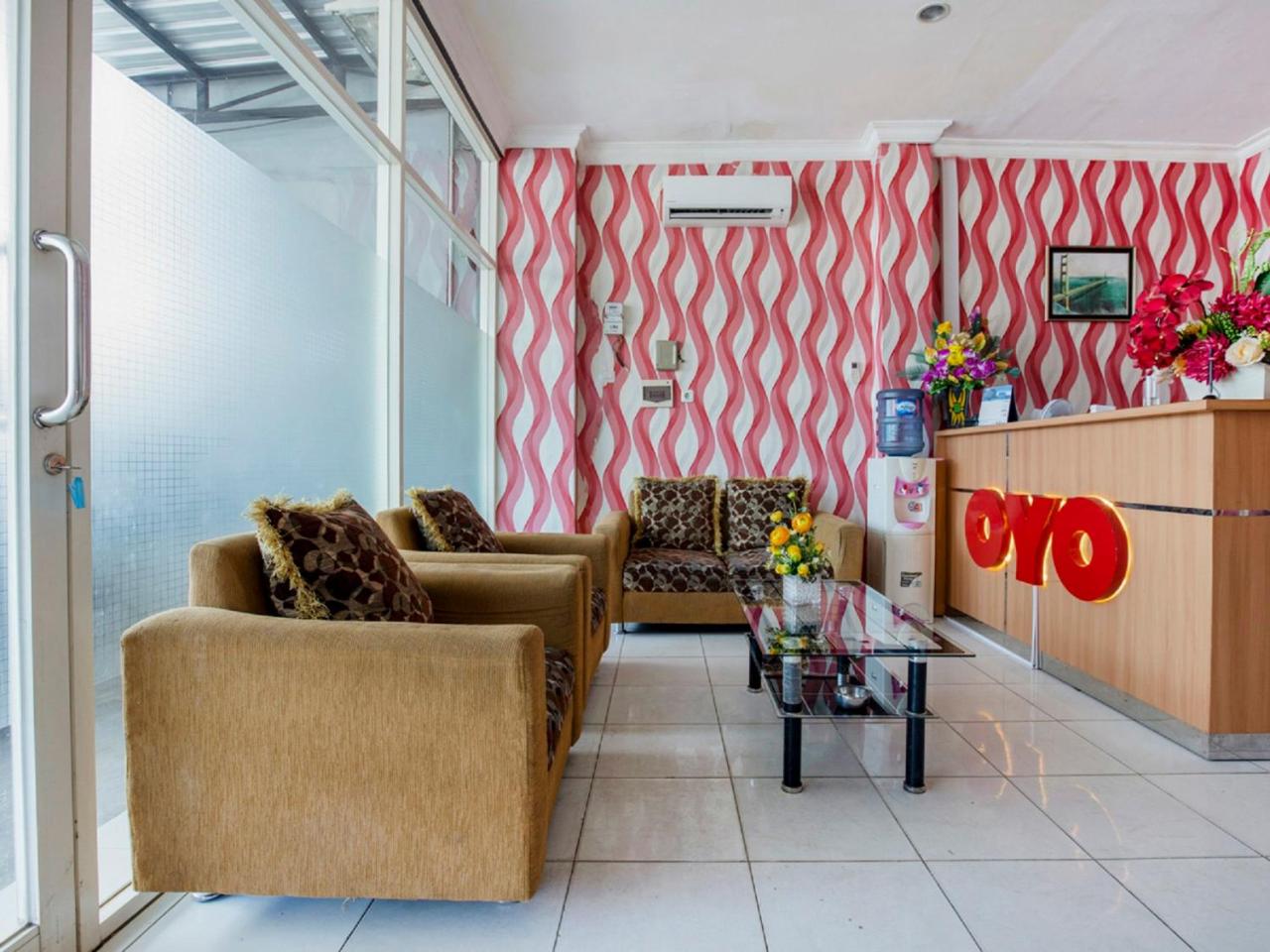 Hsp Residence by OYO Rooms