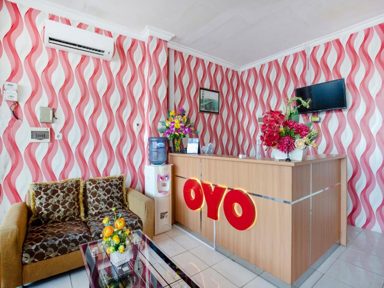 Hsp Residence by OYO Rooms