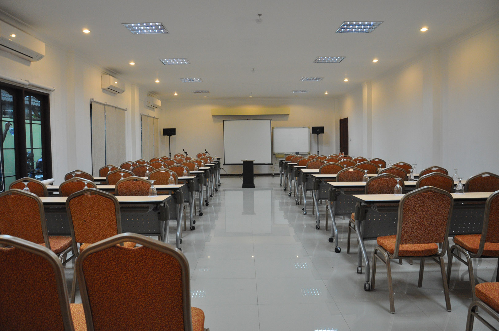 Royal Park Hotel