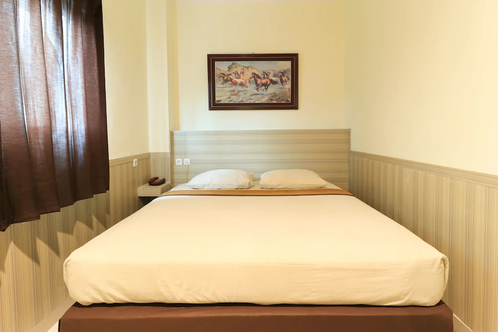 Violand Garden Hotel