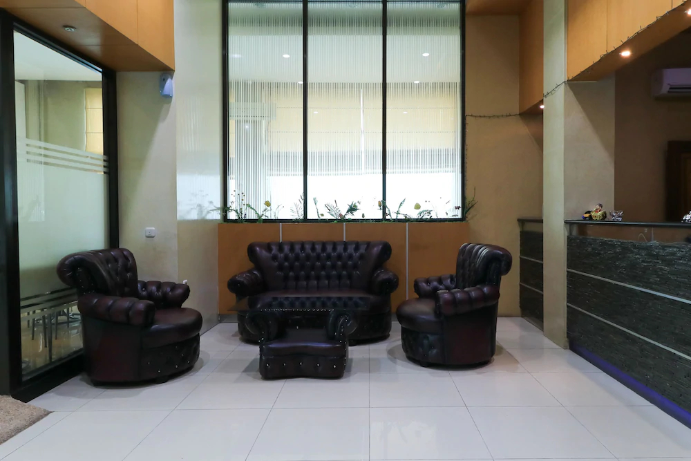 Violand Garden Hotel