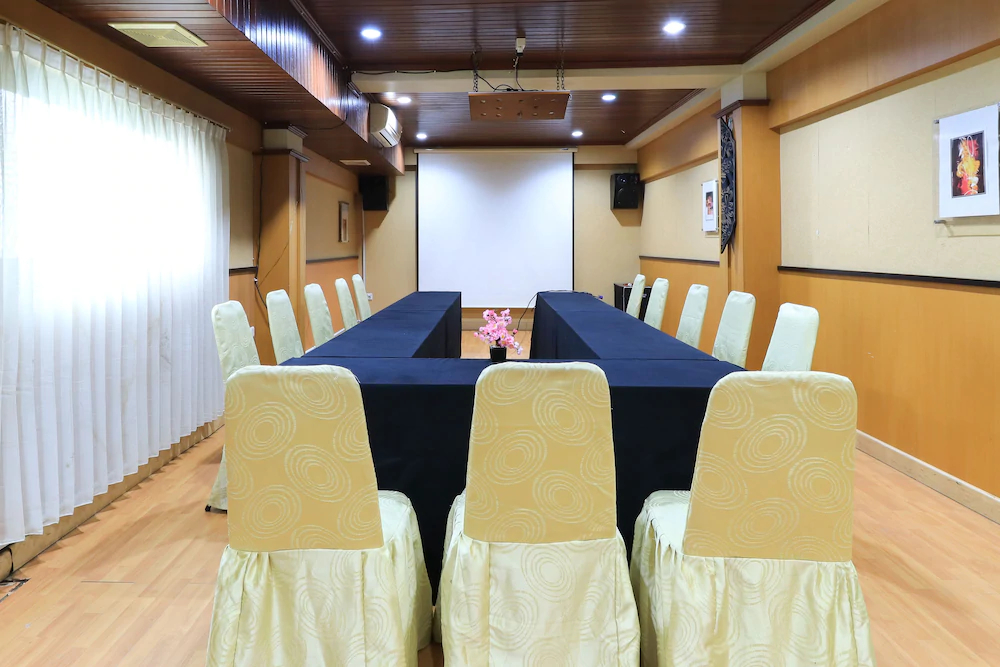 Violand Garden Hotel