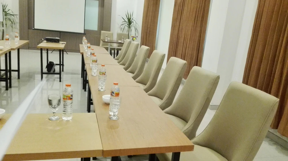 Midtown Xpress Sampit