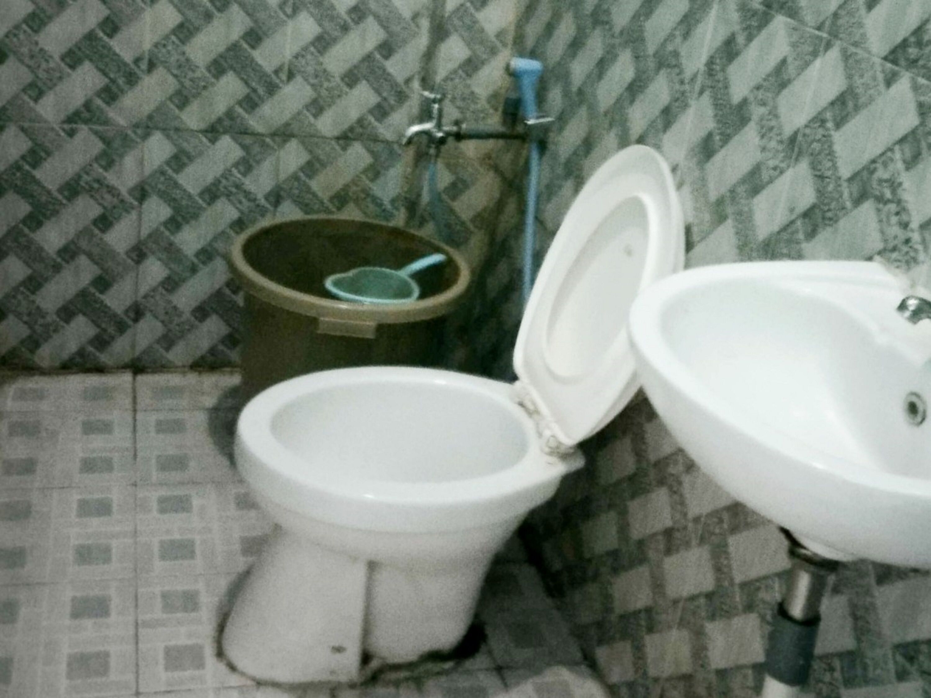 Express O 91281 Guest House Indah Jaya