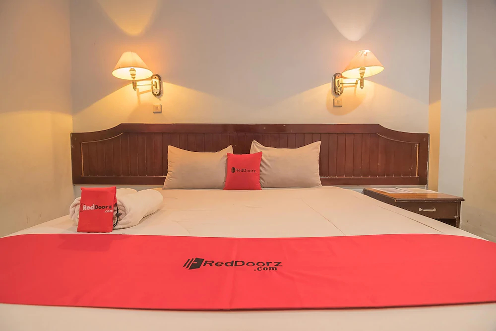 Grand Taufiq Hotel by RedDoorz