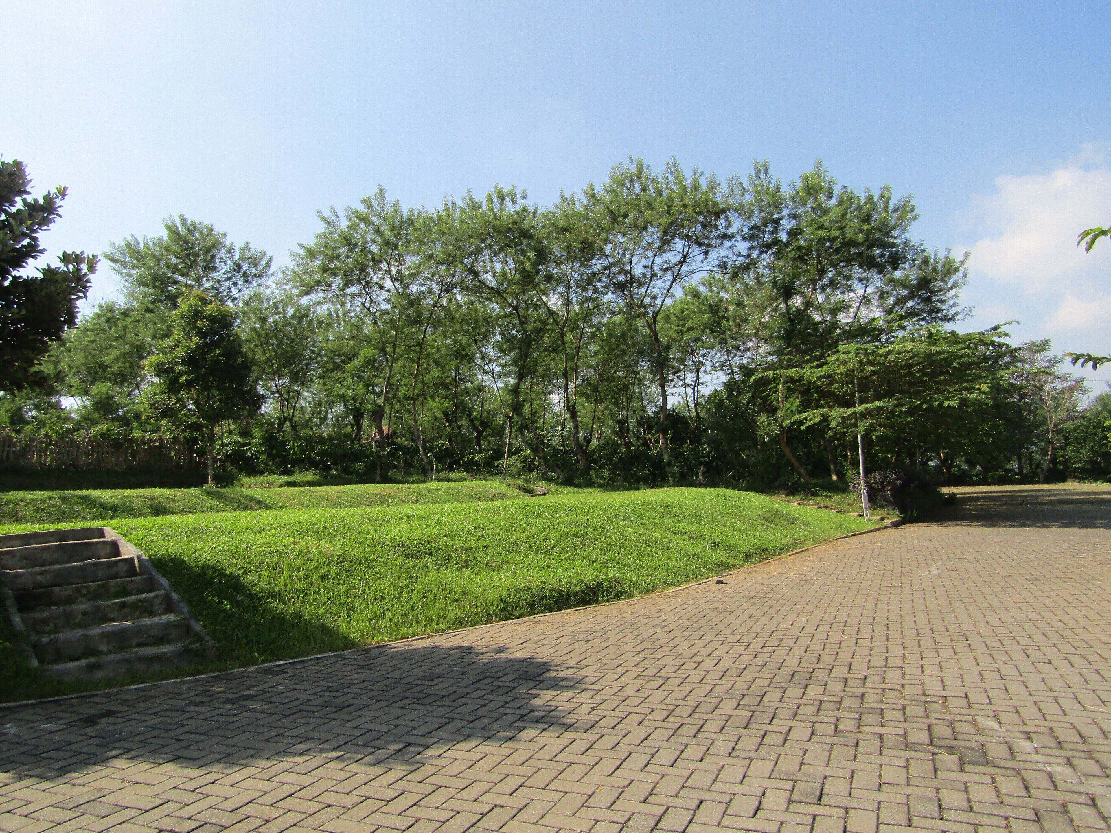 Banaran 9 Resort Hotel