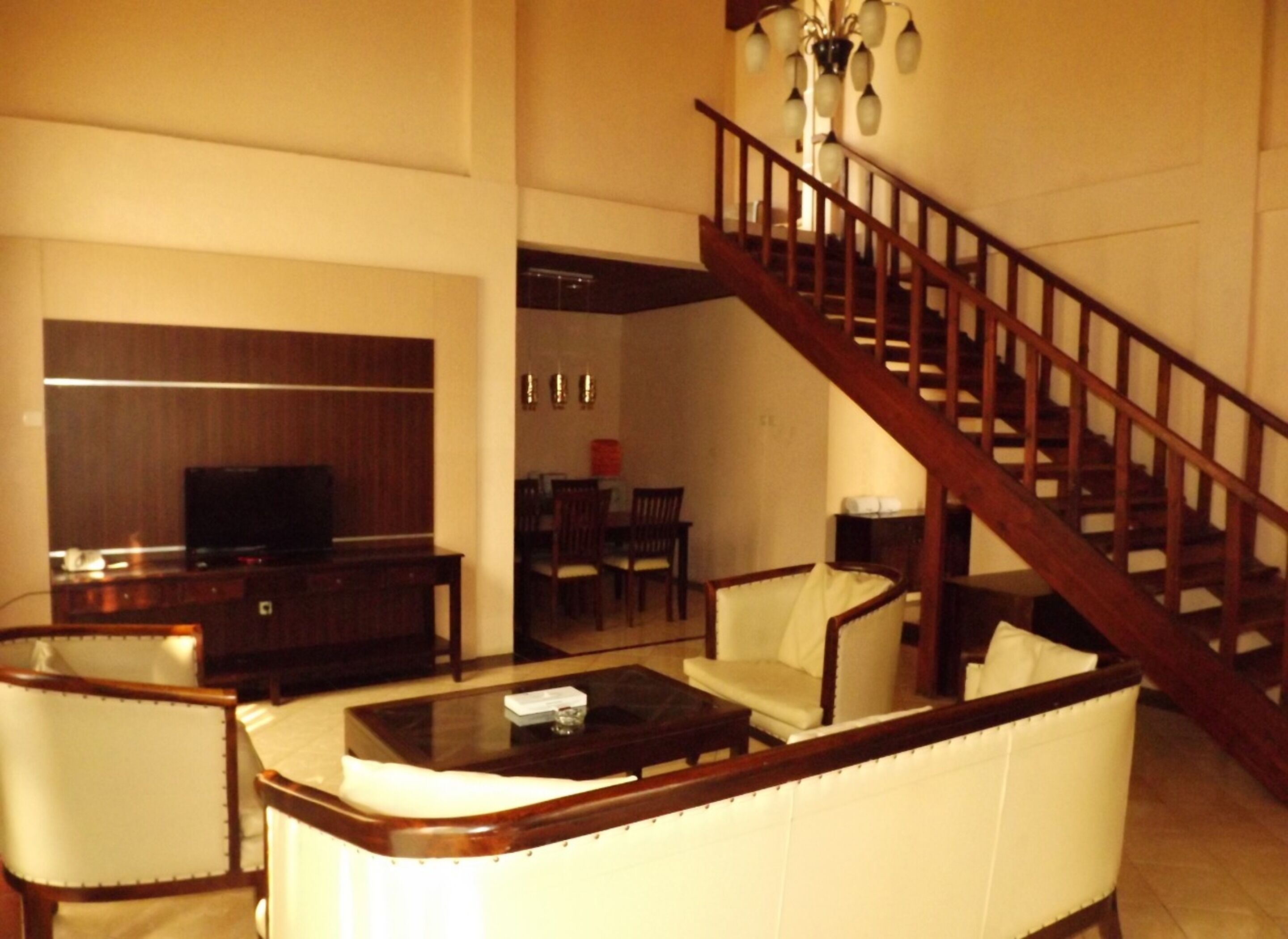 Banaran 9 Resort Hotel