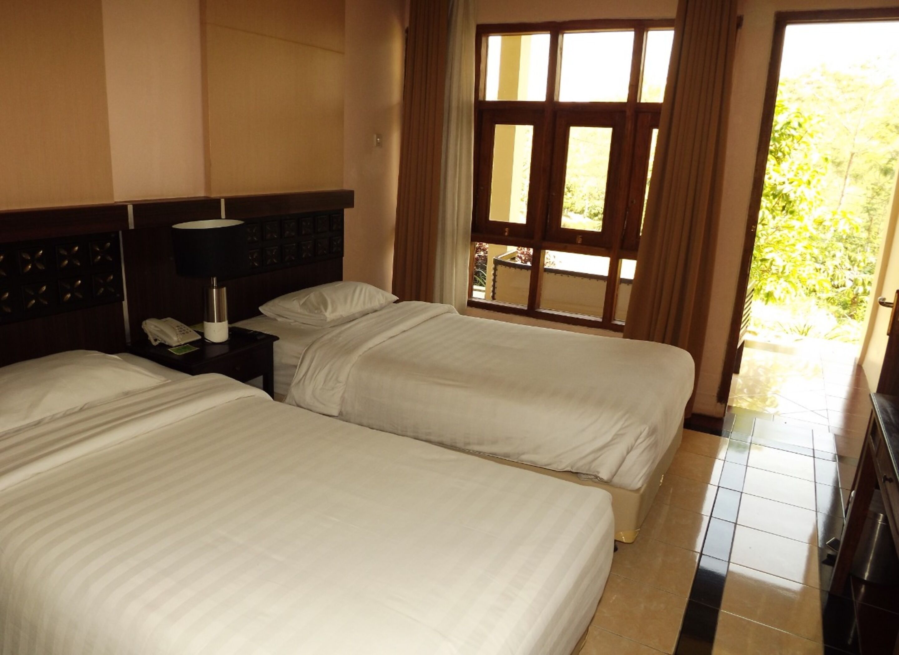 Banaran 9 Resort Hotel