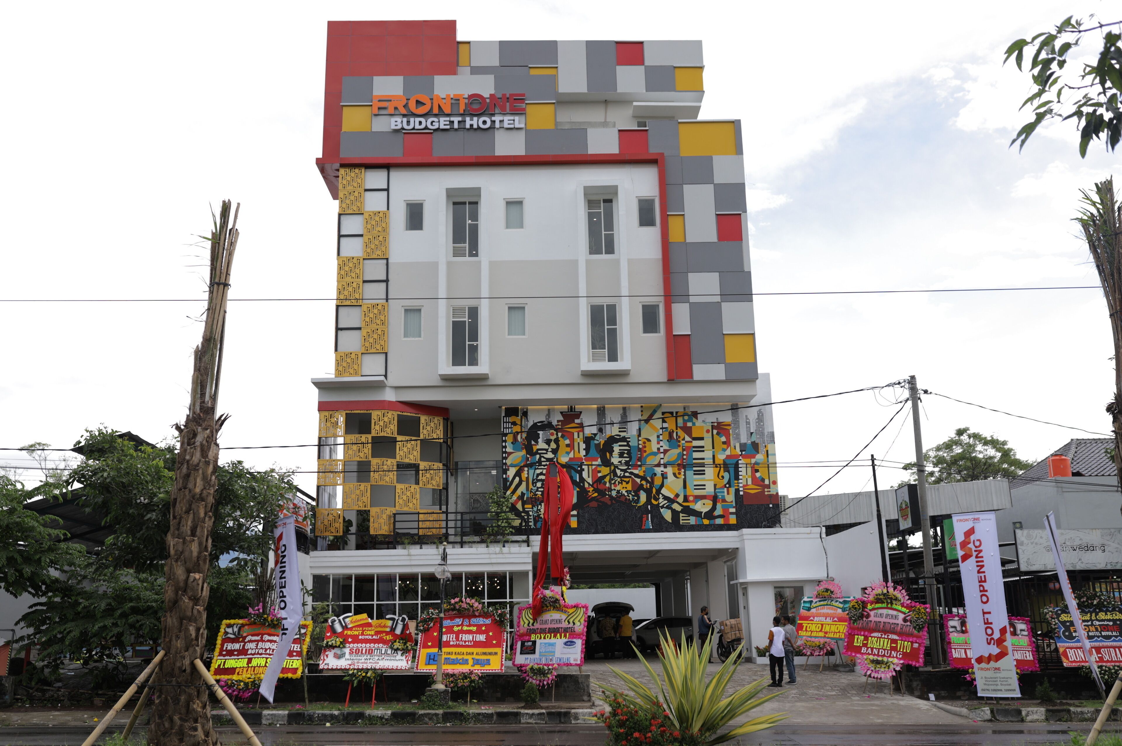 Front One Budget Boyolali