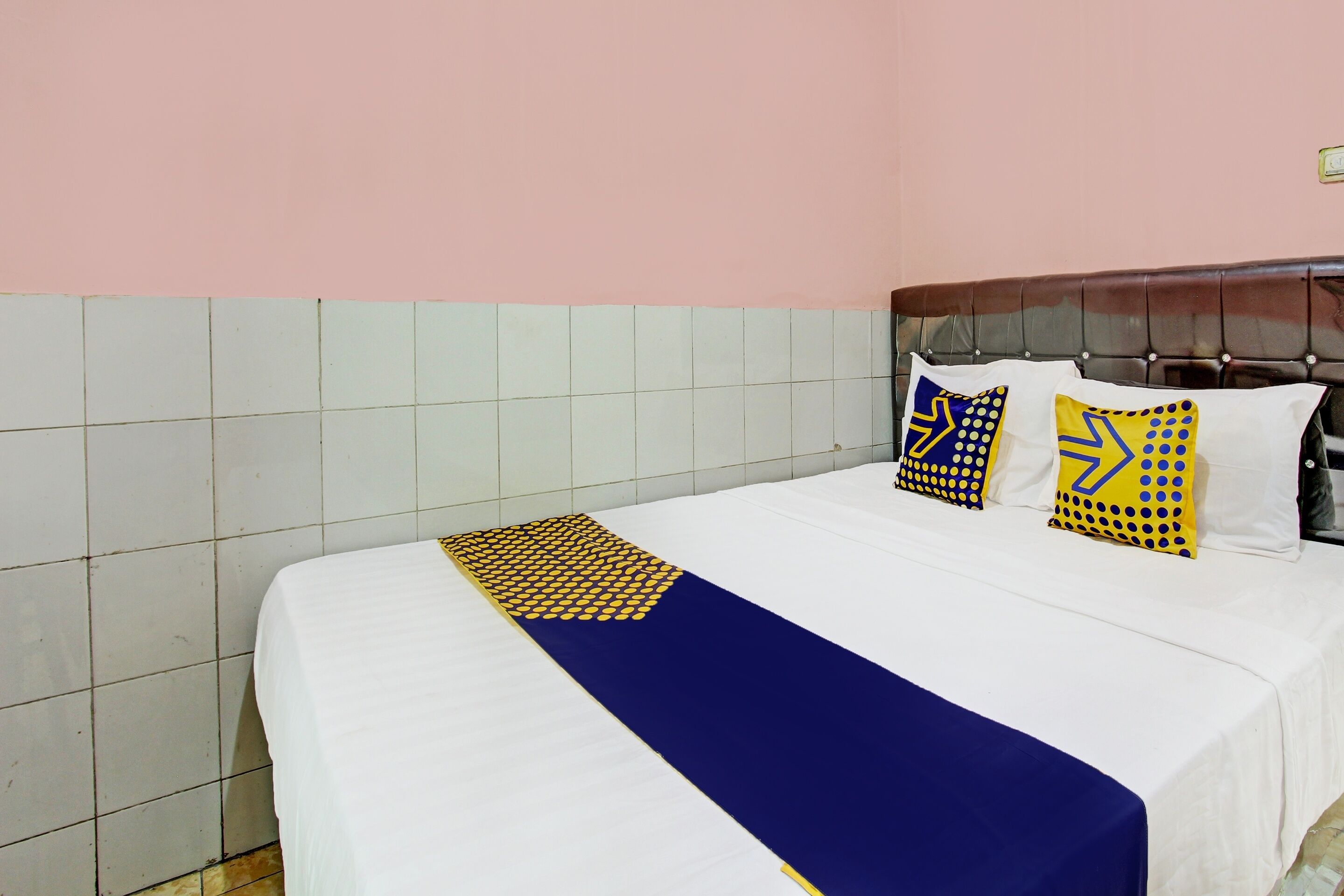 Spot On 92445 Mutiara Indah Hotel