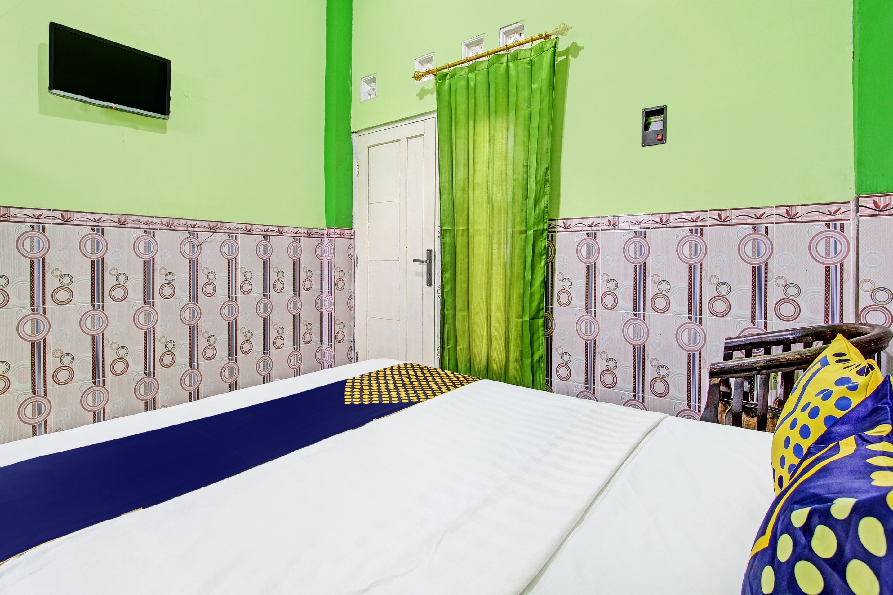 Spot On 92445 Mutiara Indah Hotel