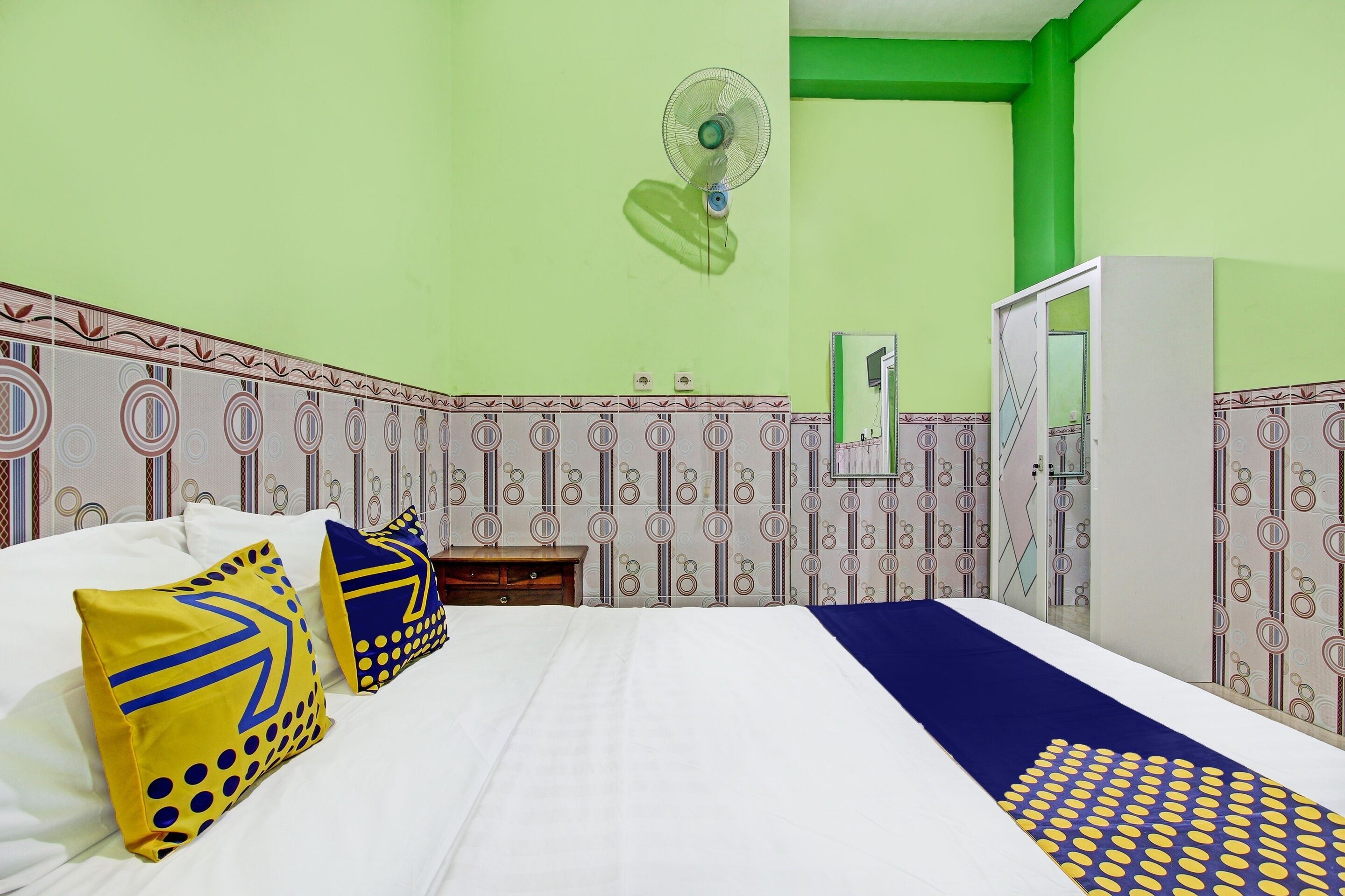 Spot On 92445 Mutiara Indah Hotel