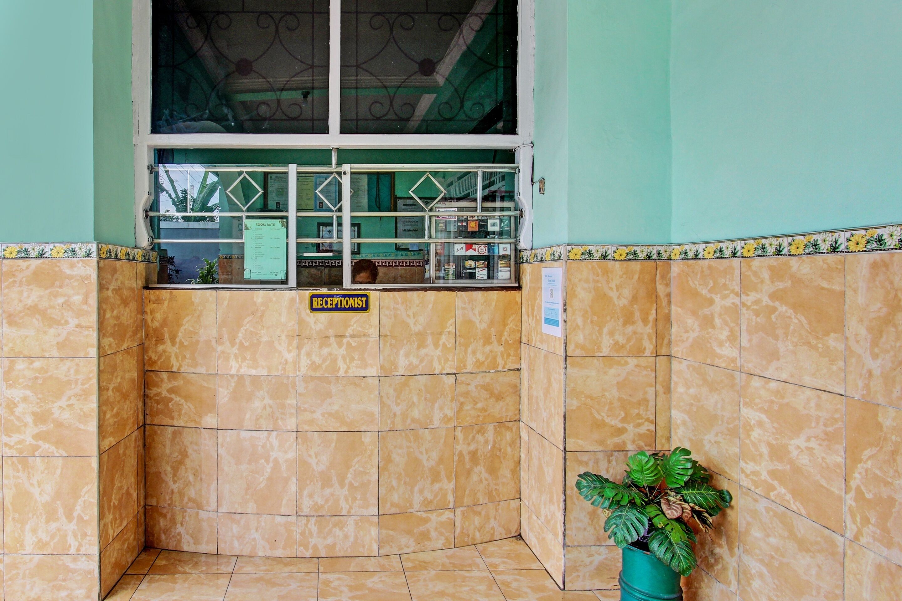 Spot On 92445 Mutiara Indah Hotel