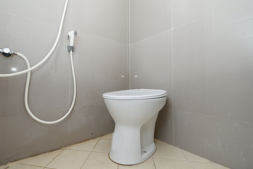 RedDoorz @ Putri Syariah Brebes