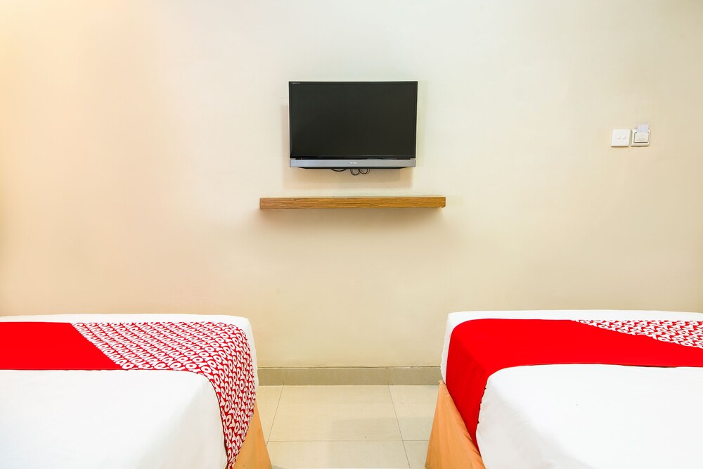 OYO 673 Hotel Cepu Indah 1