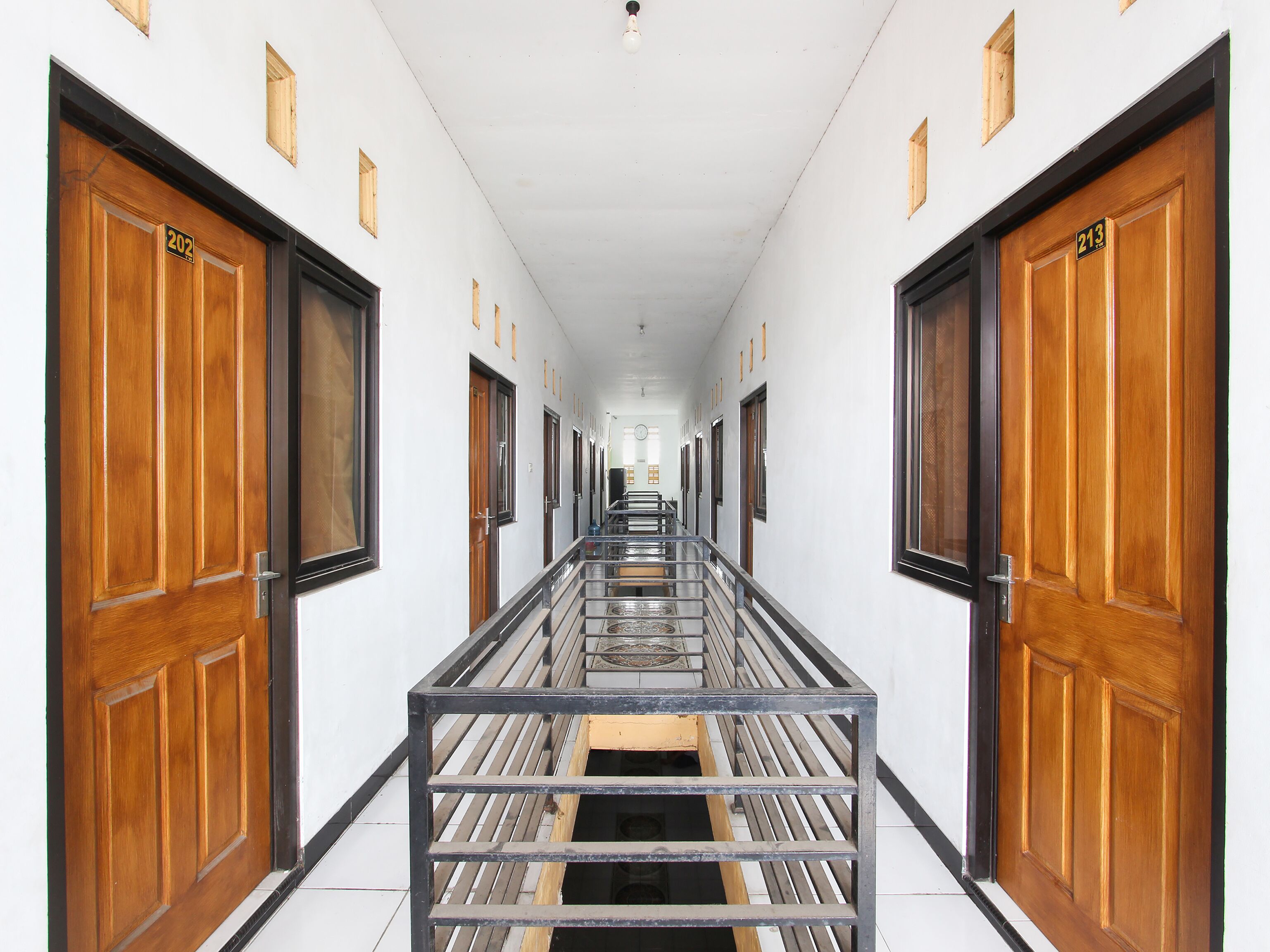 Spot On Hellena Guesthouse