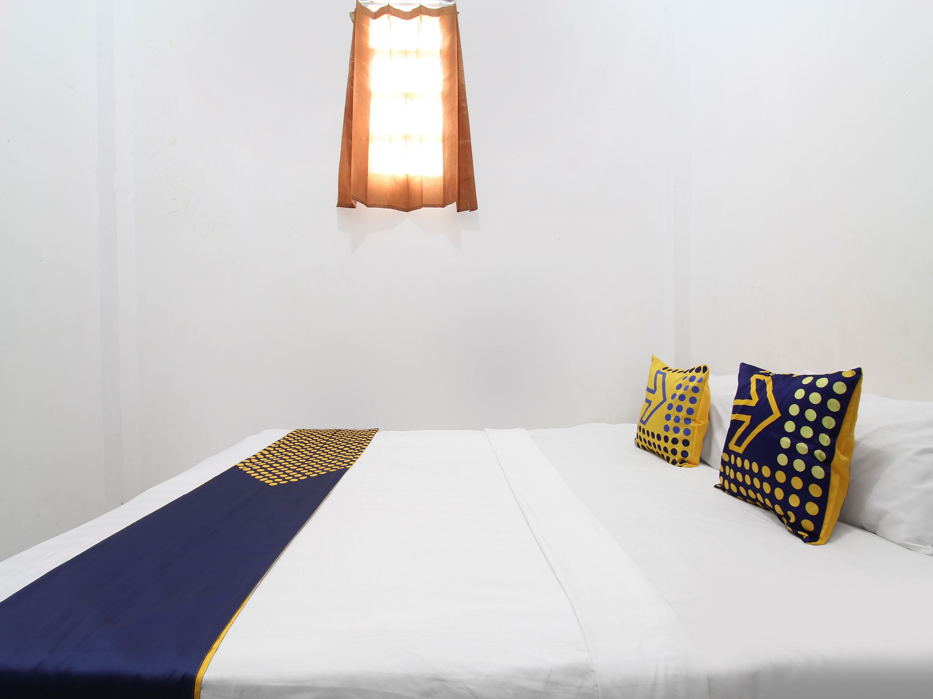 Spot On Hellena Guesthouse