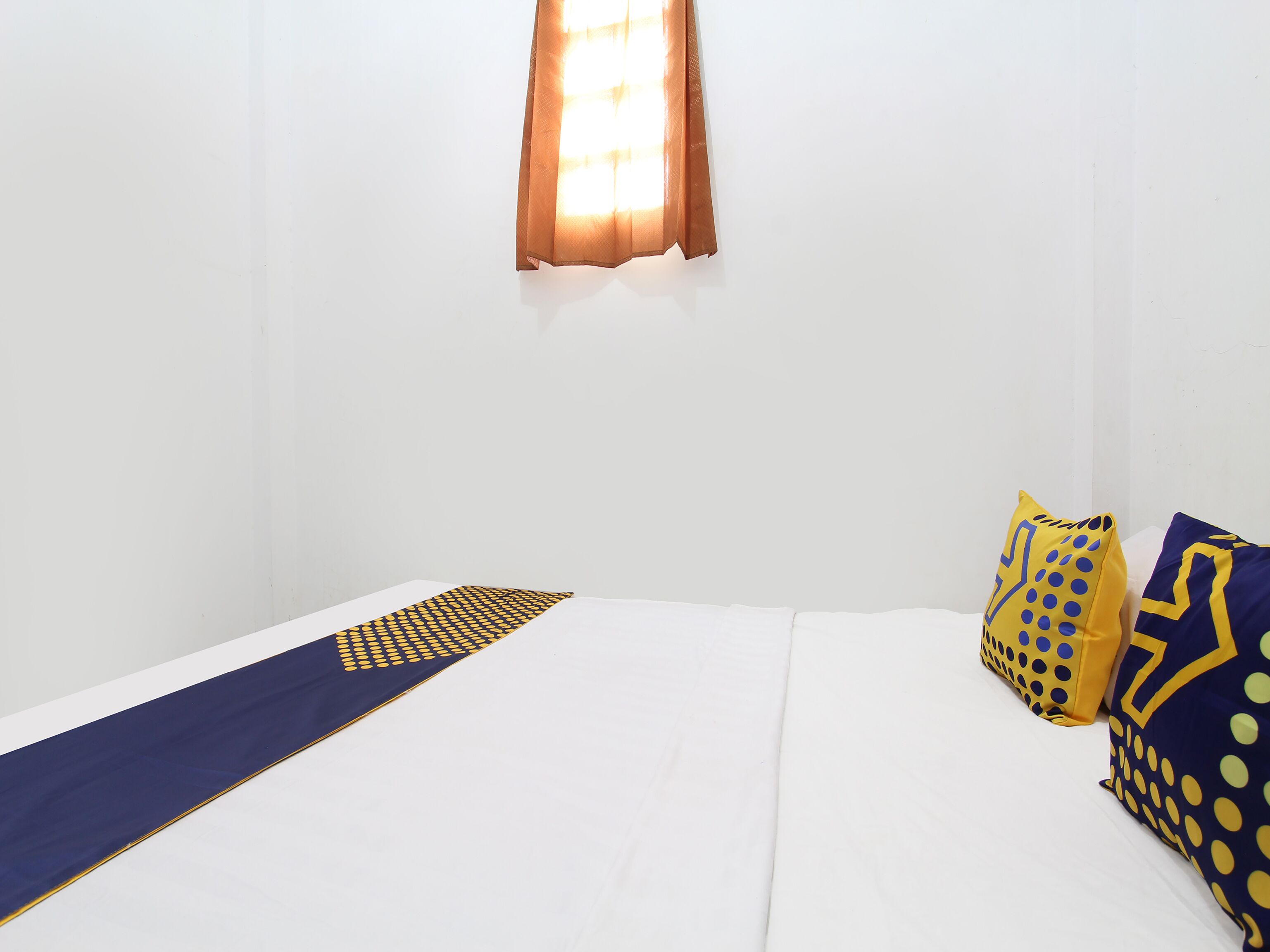 Spot On Hellena Guesthouse