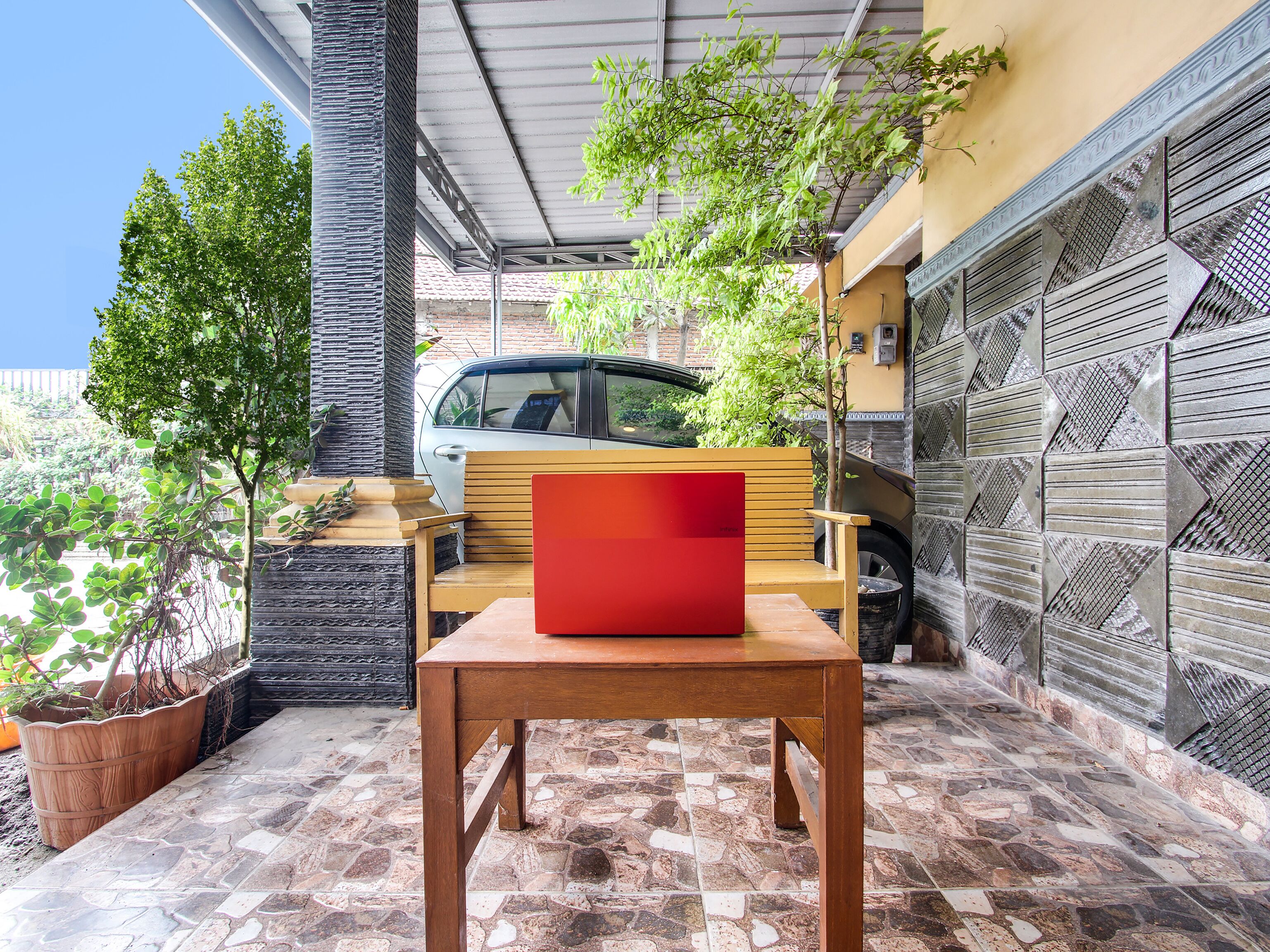 Spot On Hellena Guesthouse