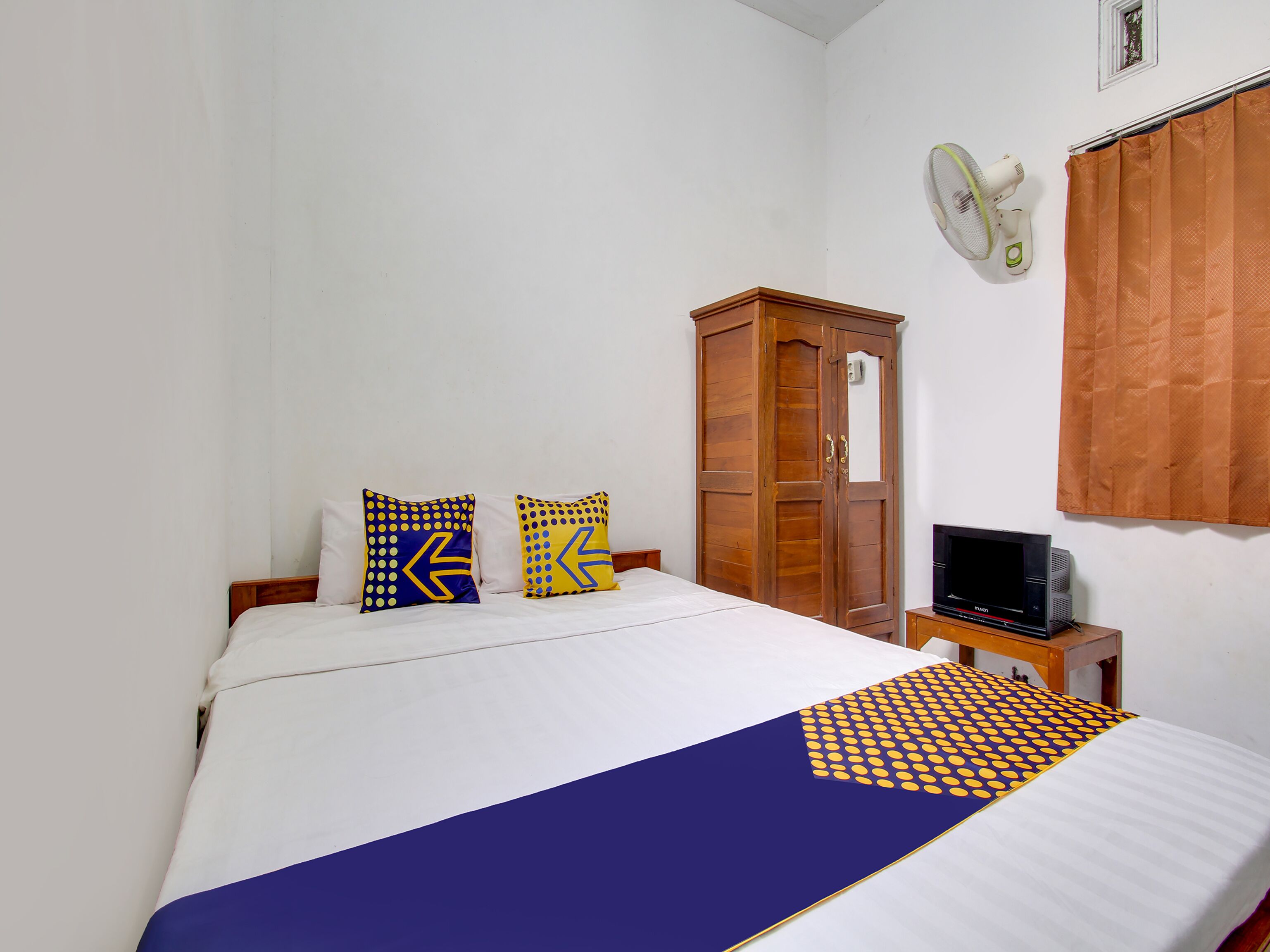 Spot On Hellena Guesthouse