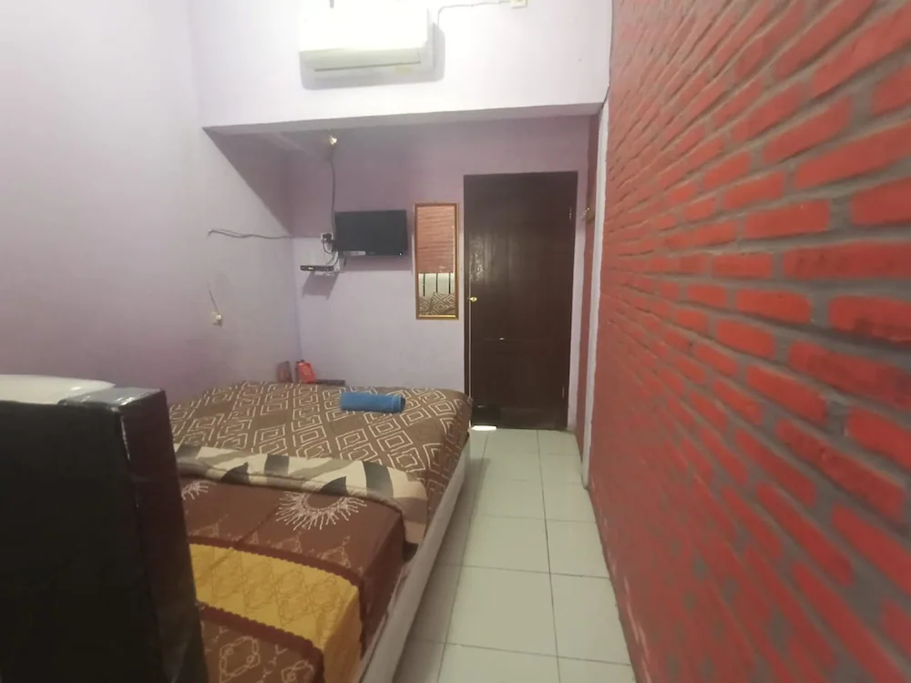 Ungu Homestay Jatijajar