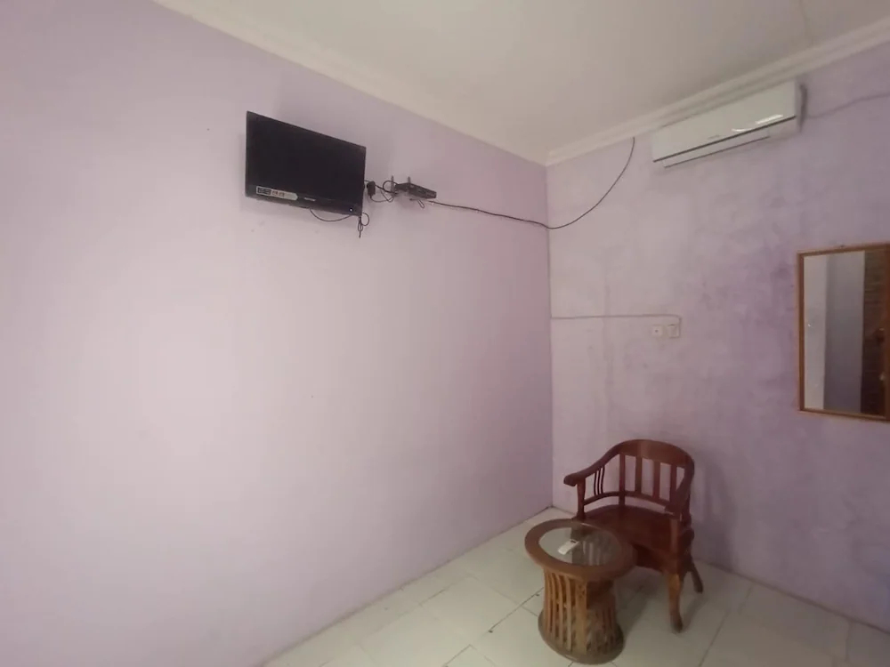 Ungu Homestay Jatijajar