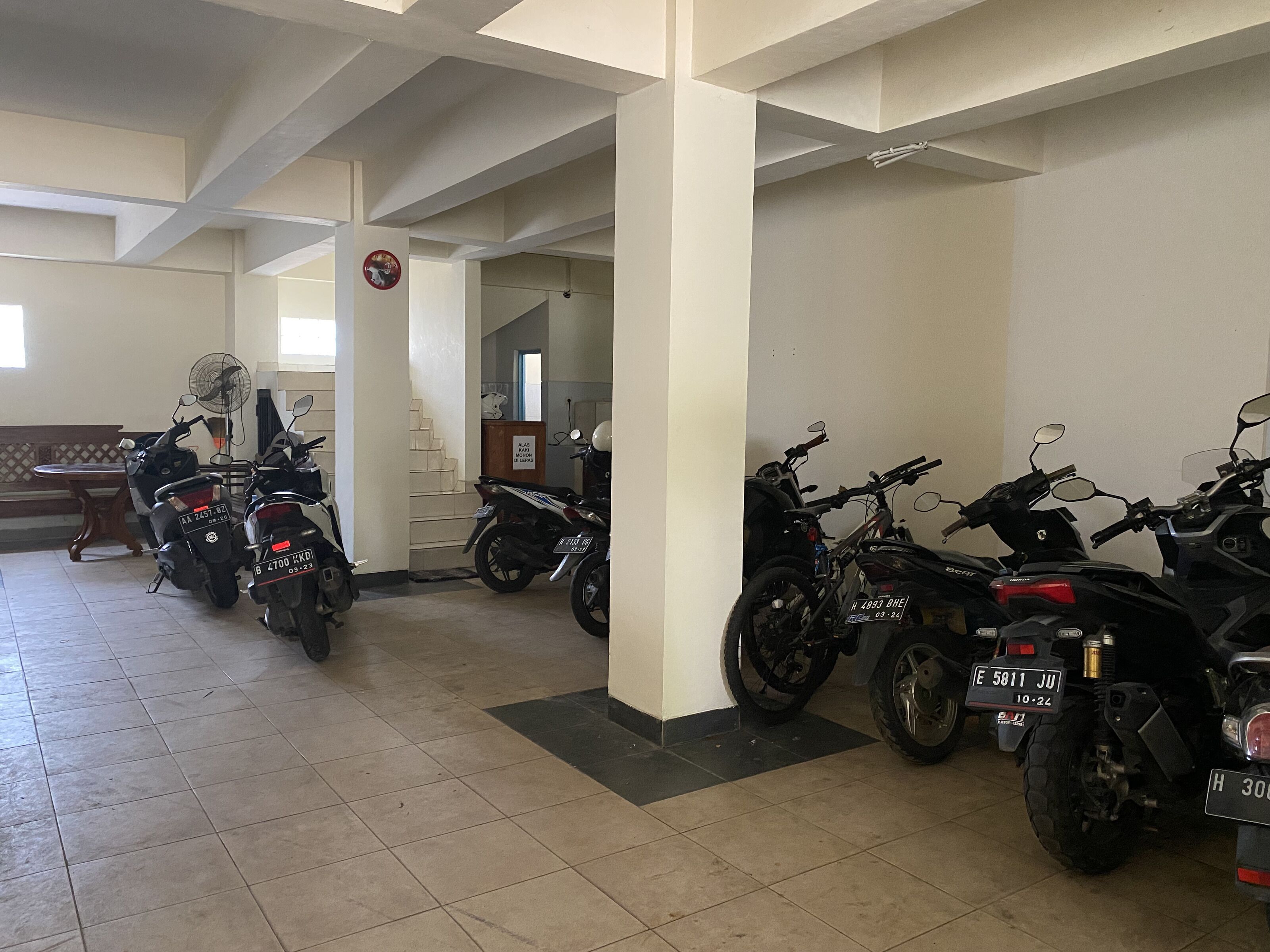 TB One Kost Exclusive