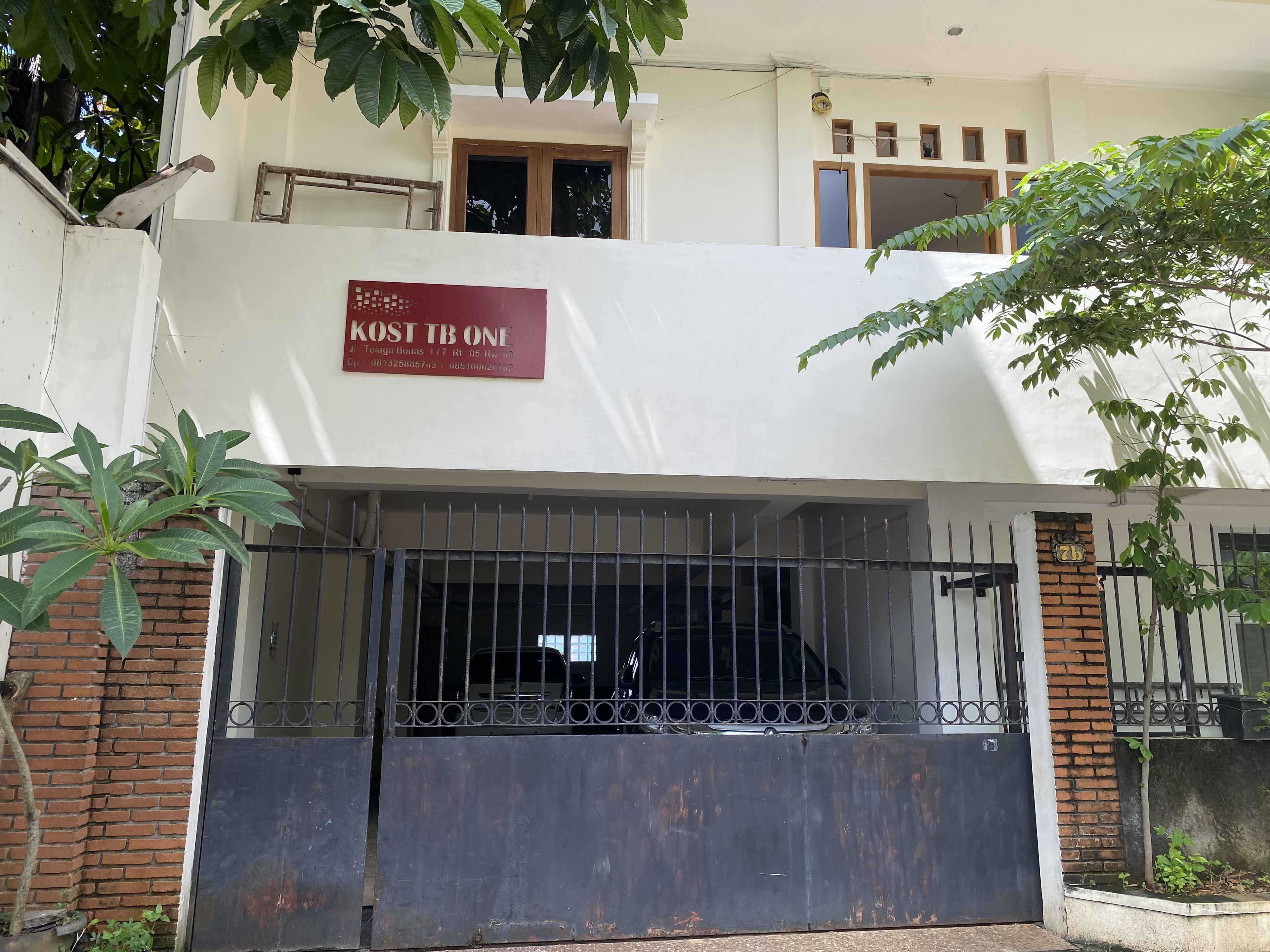 TB One Kost Exclusive