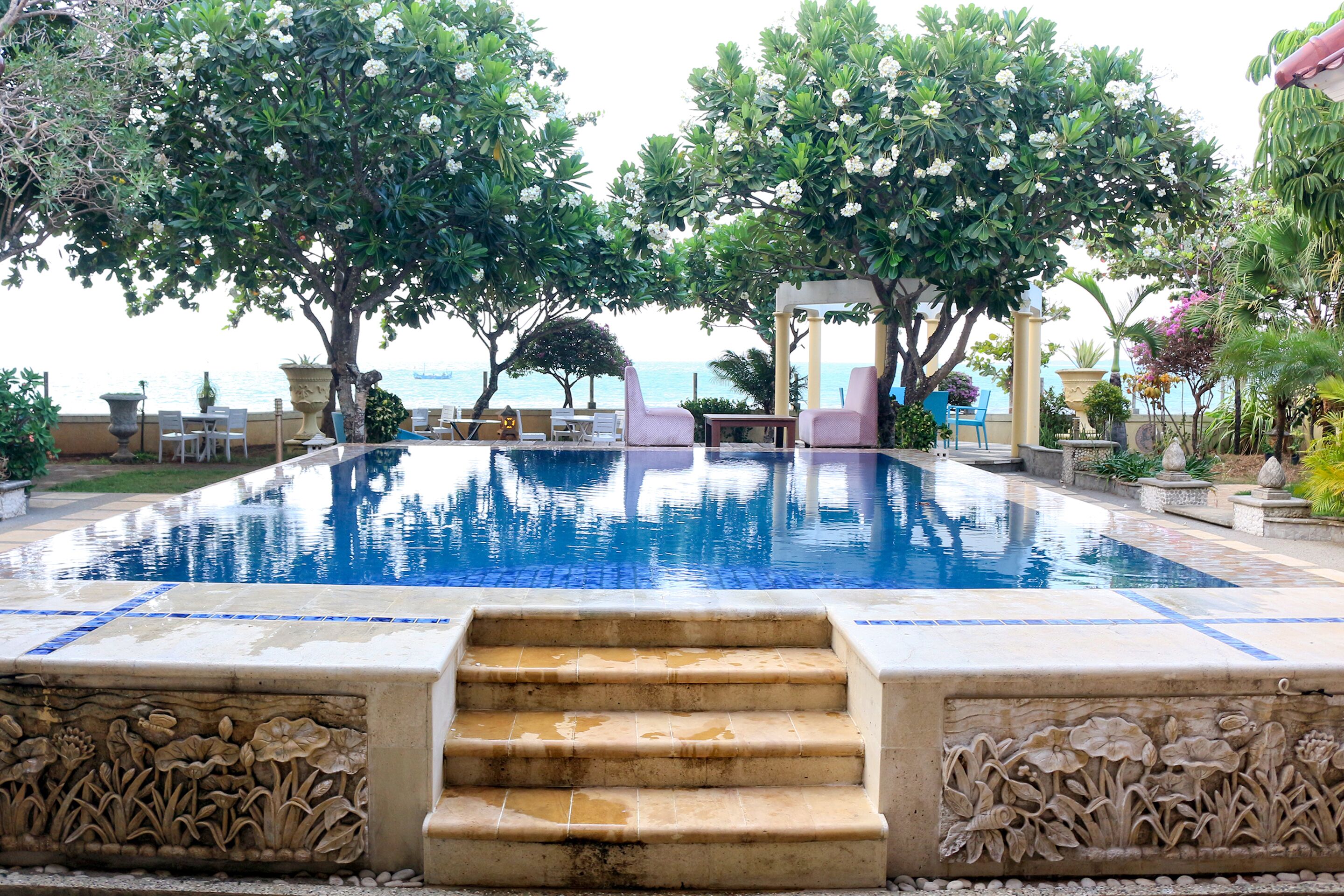 Bayfront Karnadia by OYO Rooms