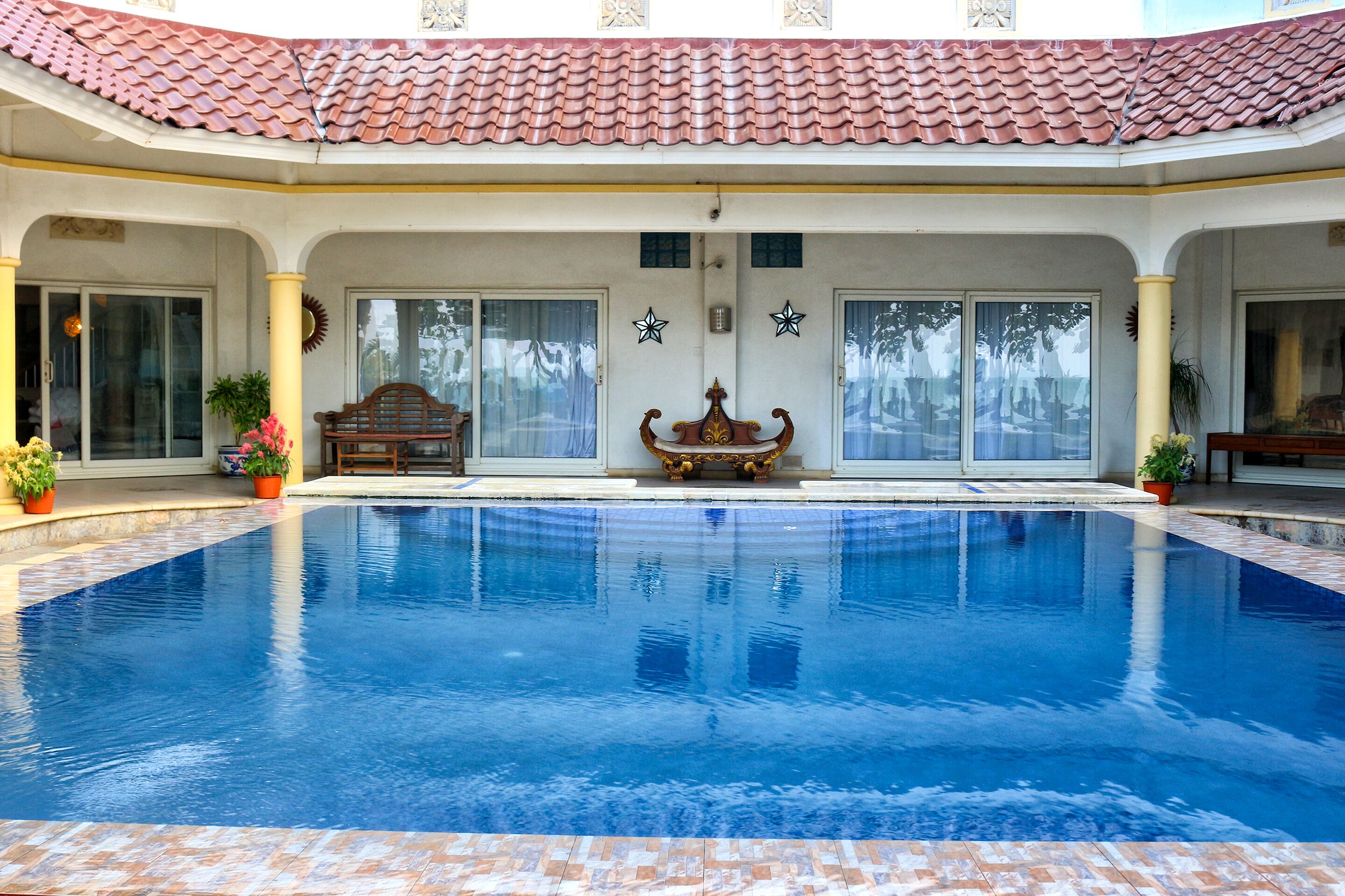 Bayfront Karnadia by OYO Rooms