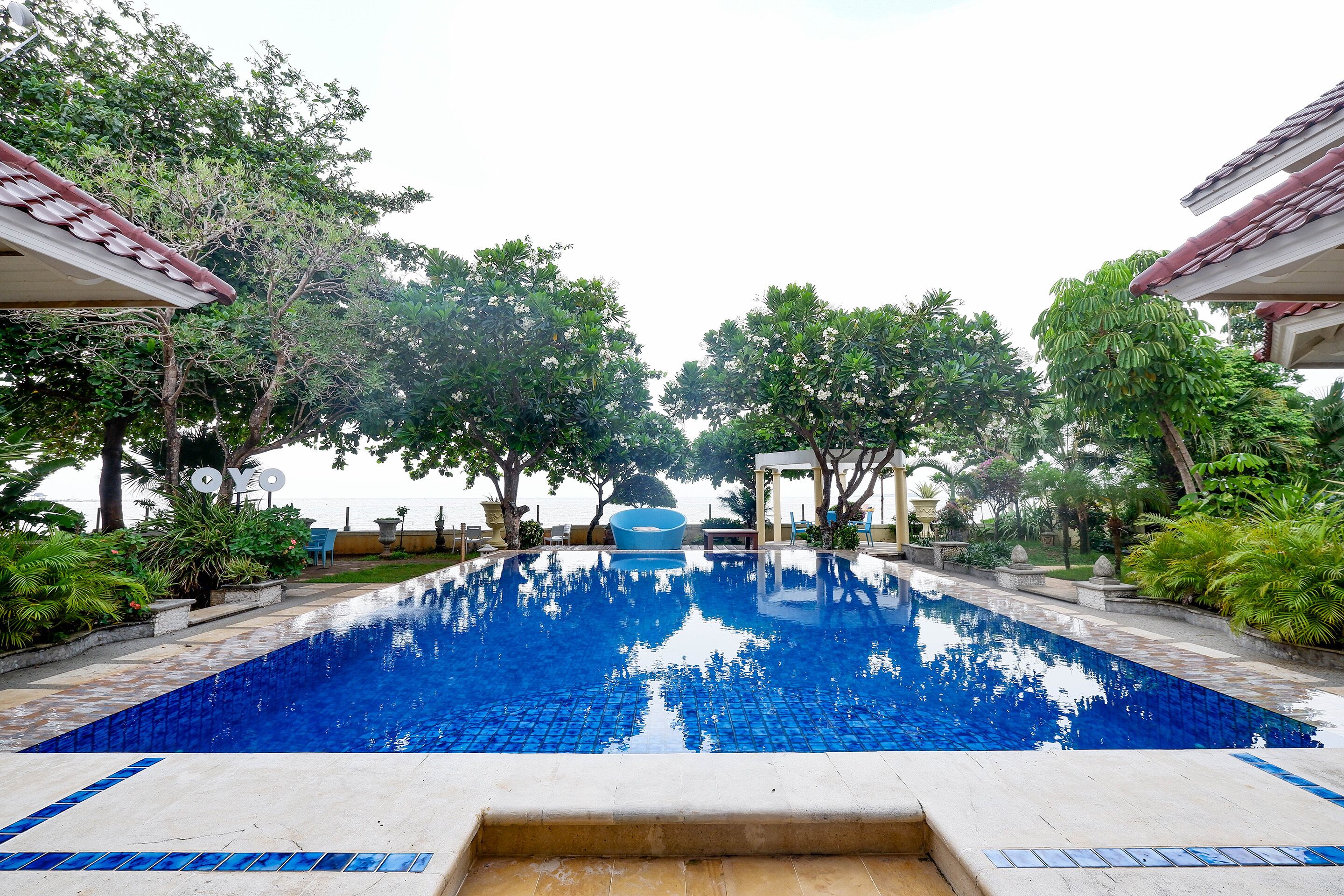 Bayfront Karnadia by OYO Rooms