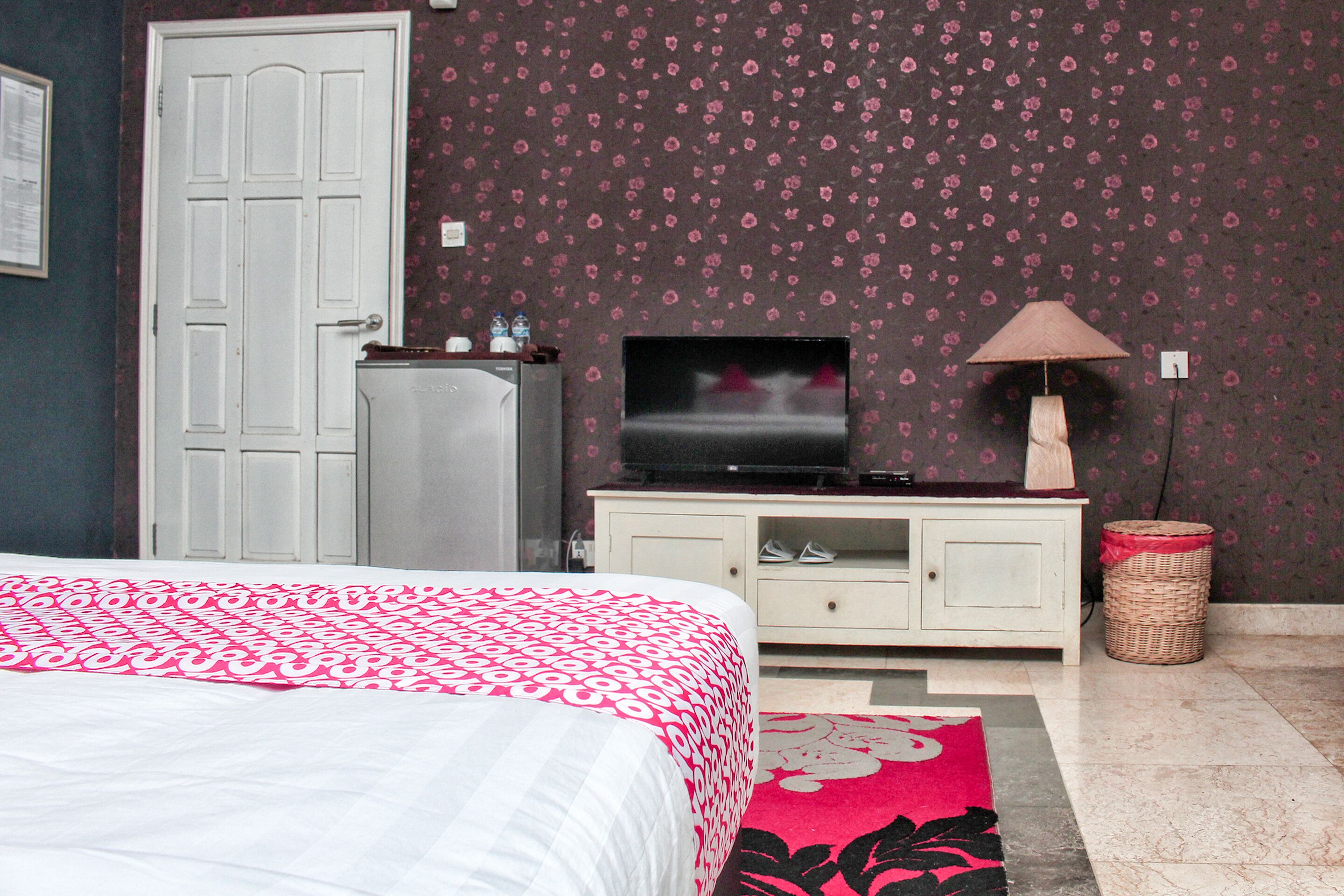 Bayfront Karnadia by OYO Rooms