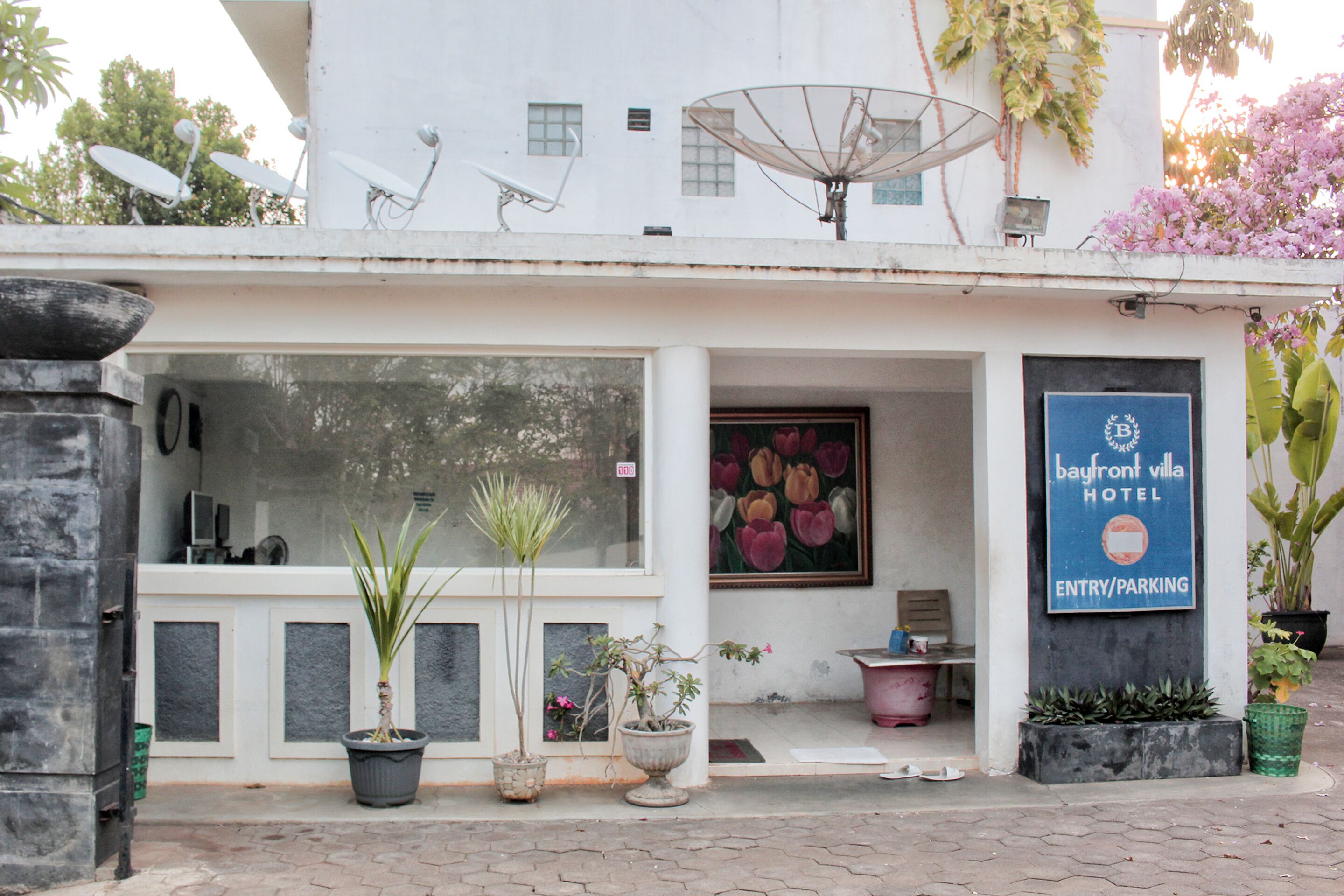 Bayfront Karnadia by OYO Rooms
