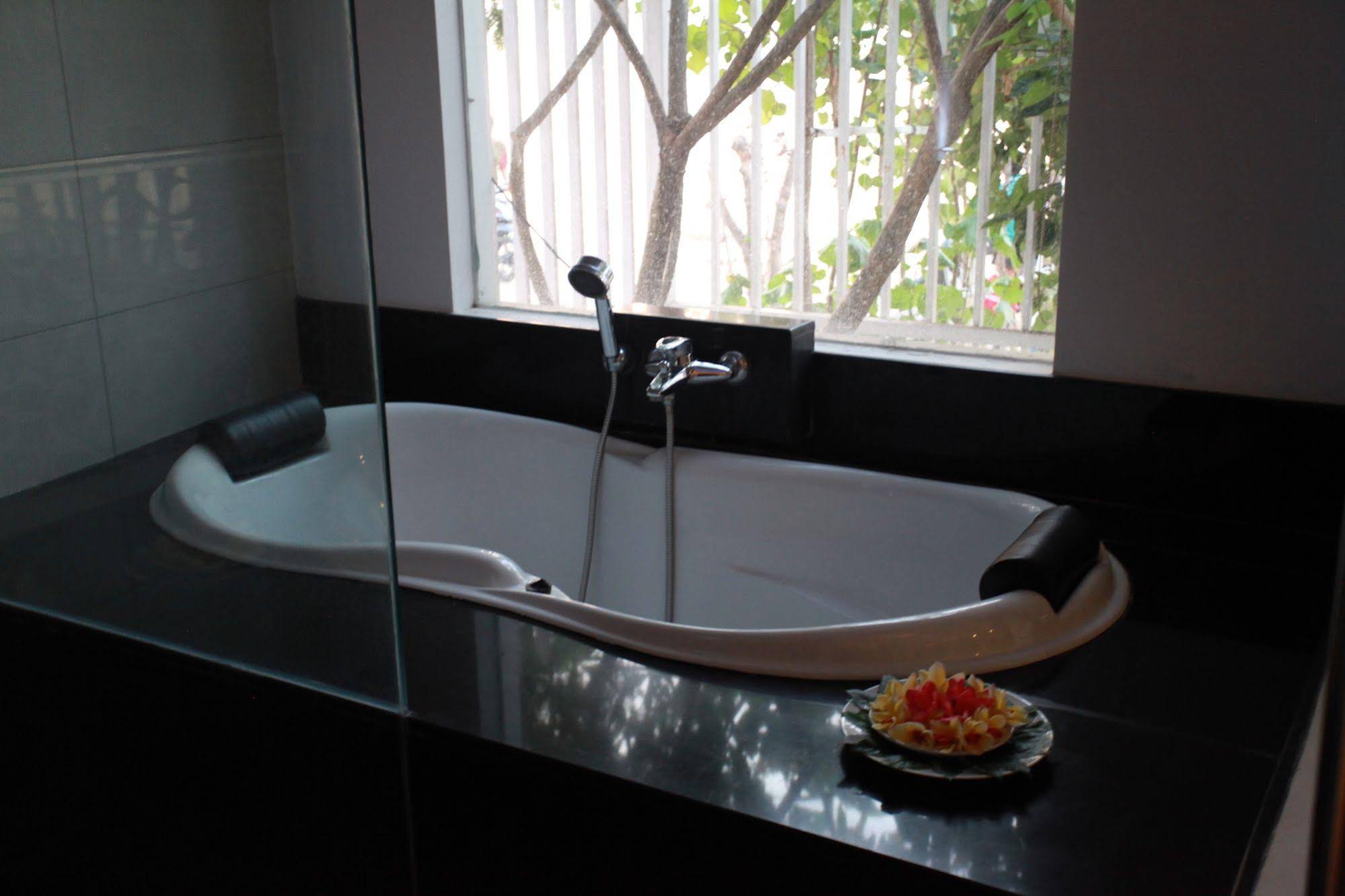 Ocean View Residence - Hotel Jepara