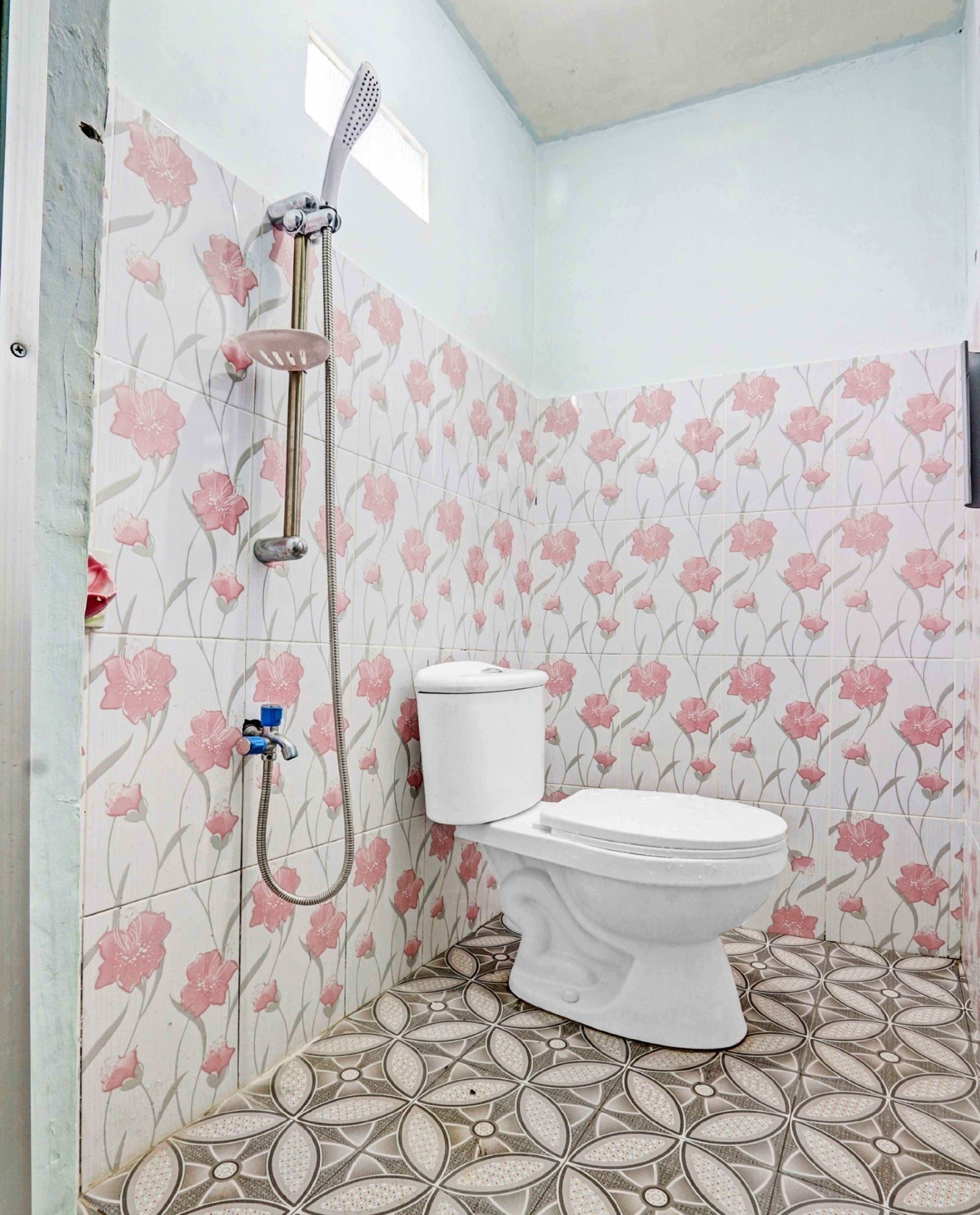 Spot On 90760 Homestay Al Madina Syariah