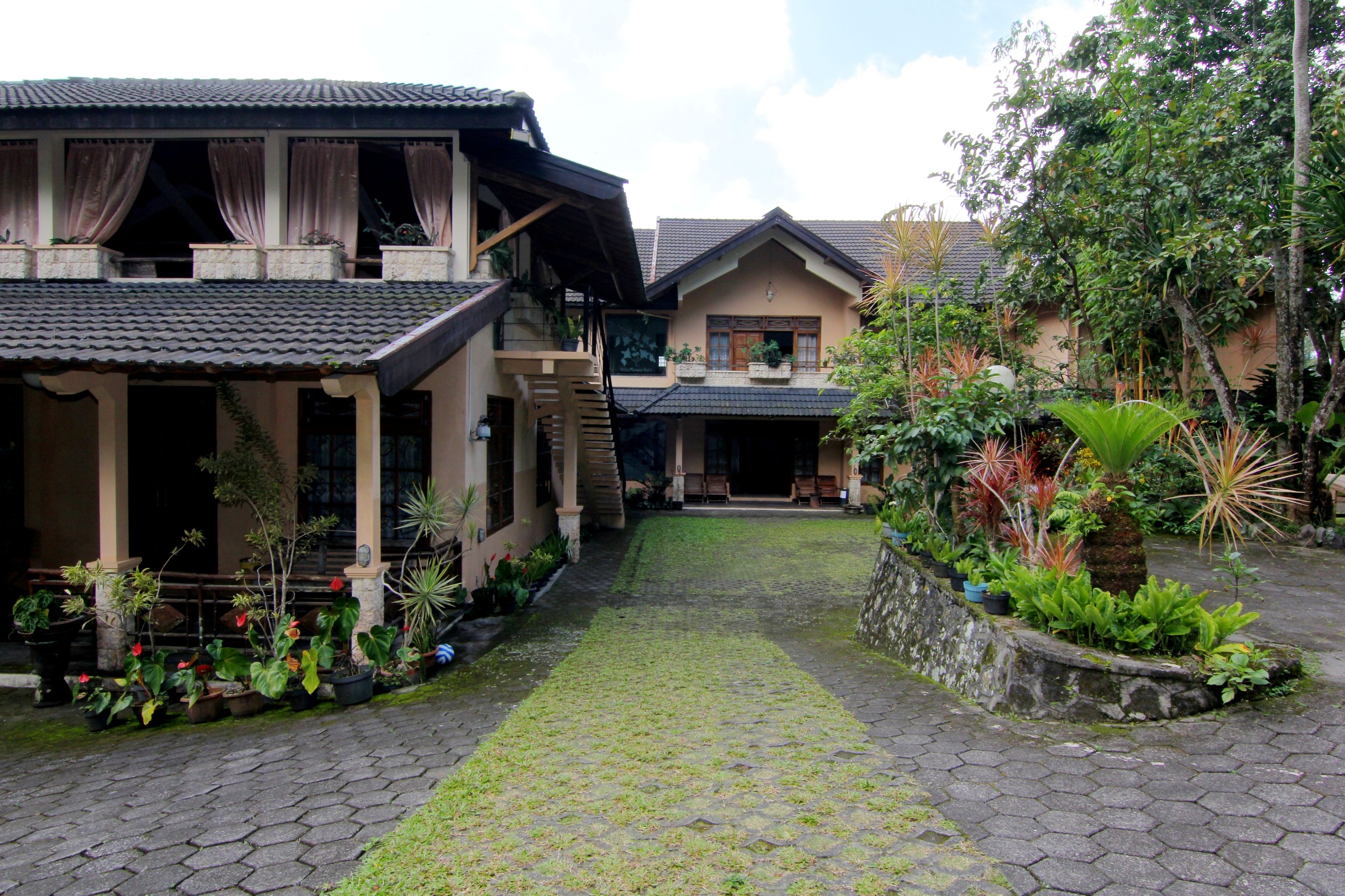Mawar Asri Villa Syariah Kaliurang by OYO Rooms