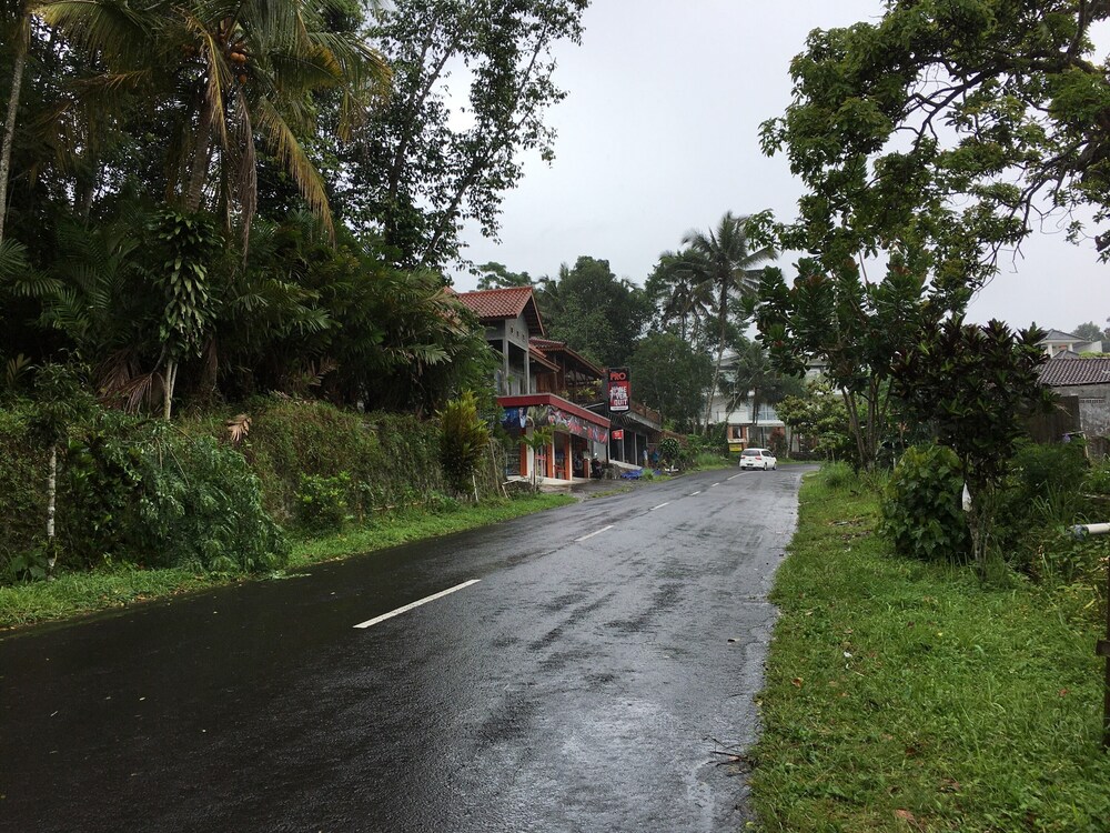 Penginapan Cipto Wening